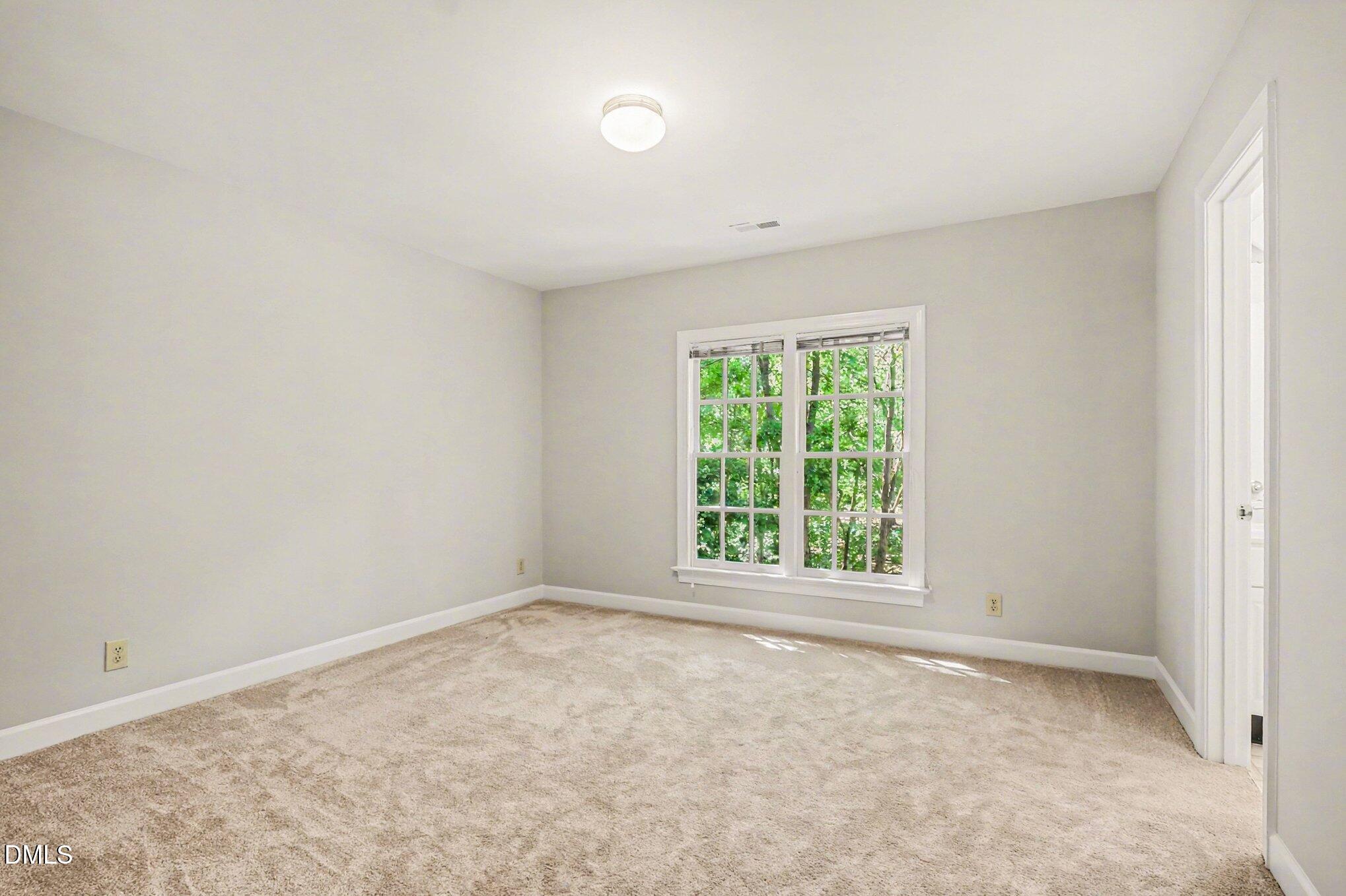 1224 E Pointe Drive Property Photo 49