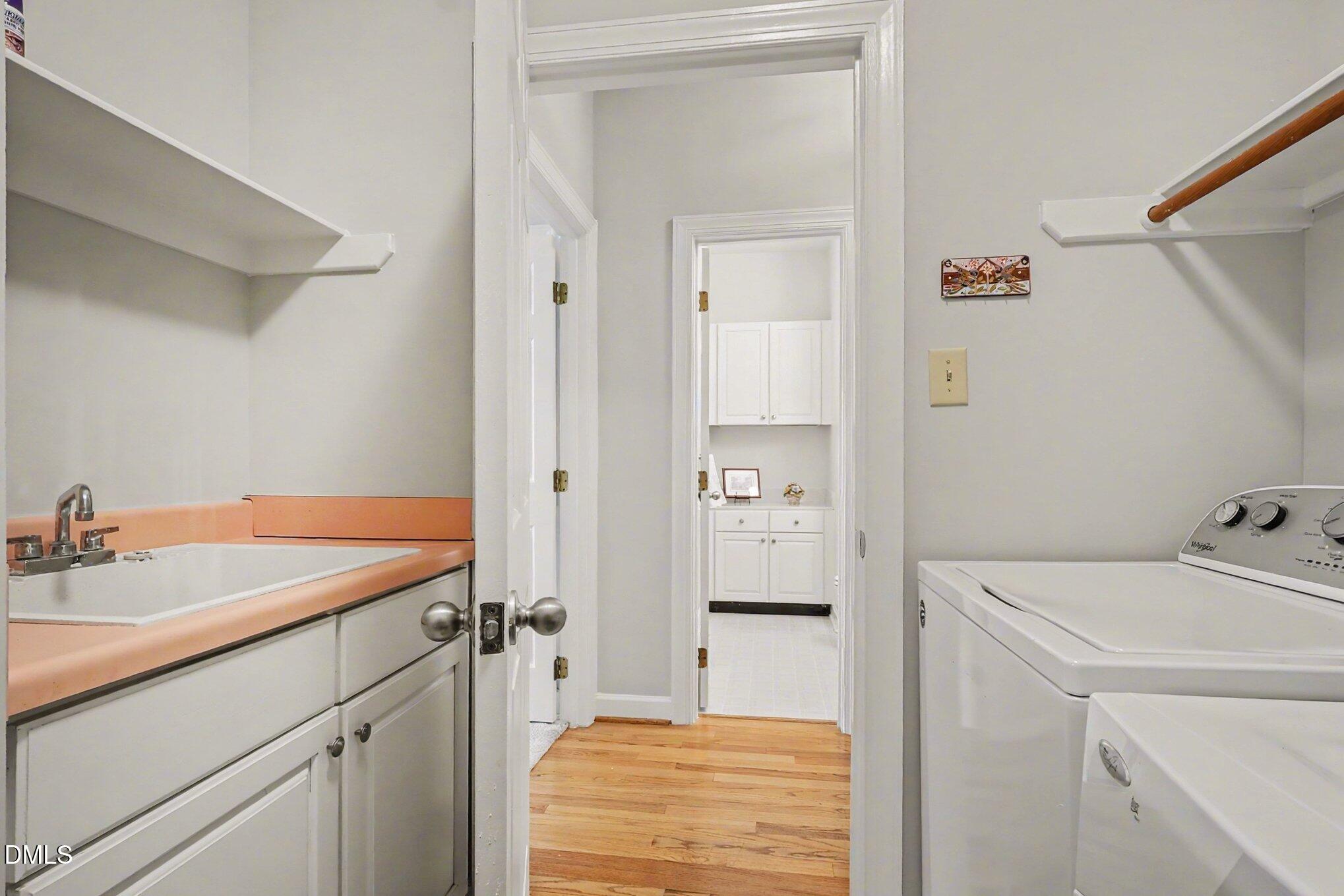 1224 E Pointe Drive Property Photo 57