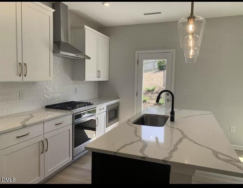 835 Oak Center Drive Property Photo 1