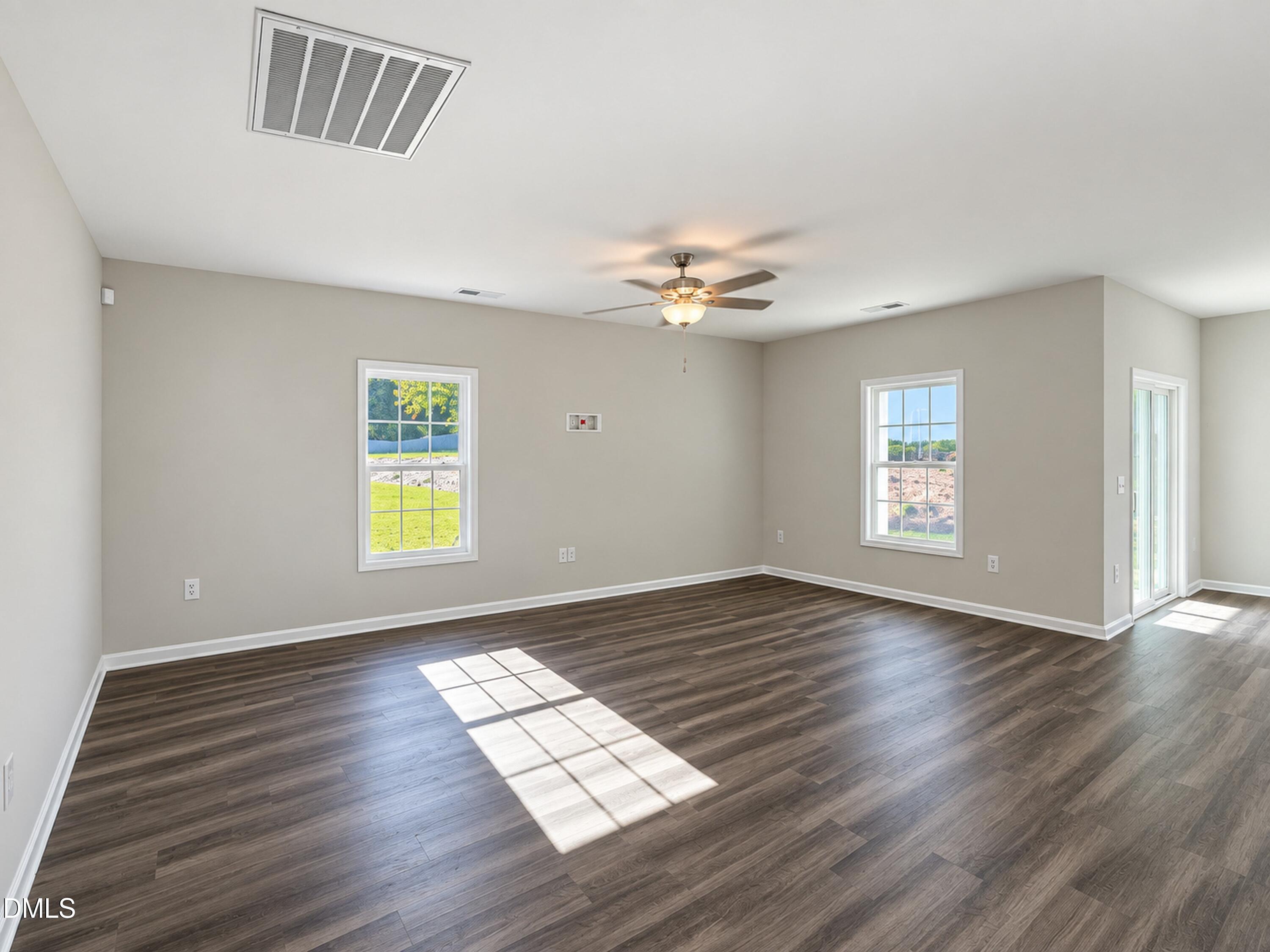 127 Crossvine Street (12) Property Photo 5