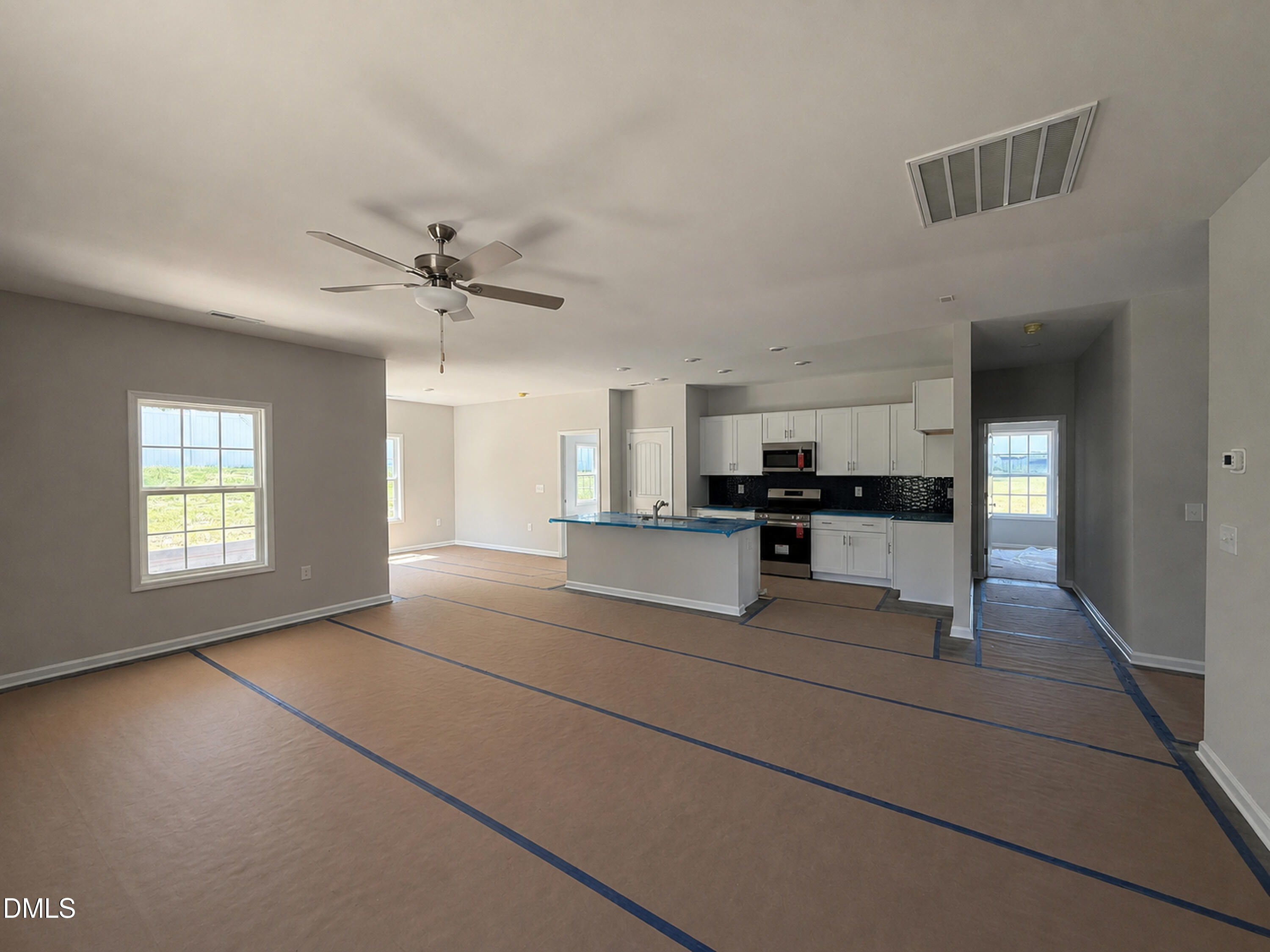 127 Crossvine Street (12) Property Photo 6