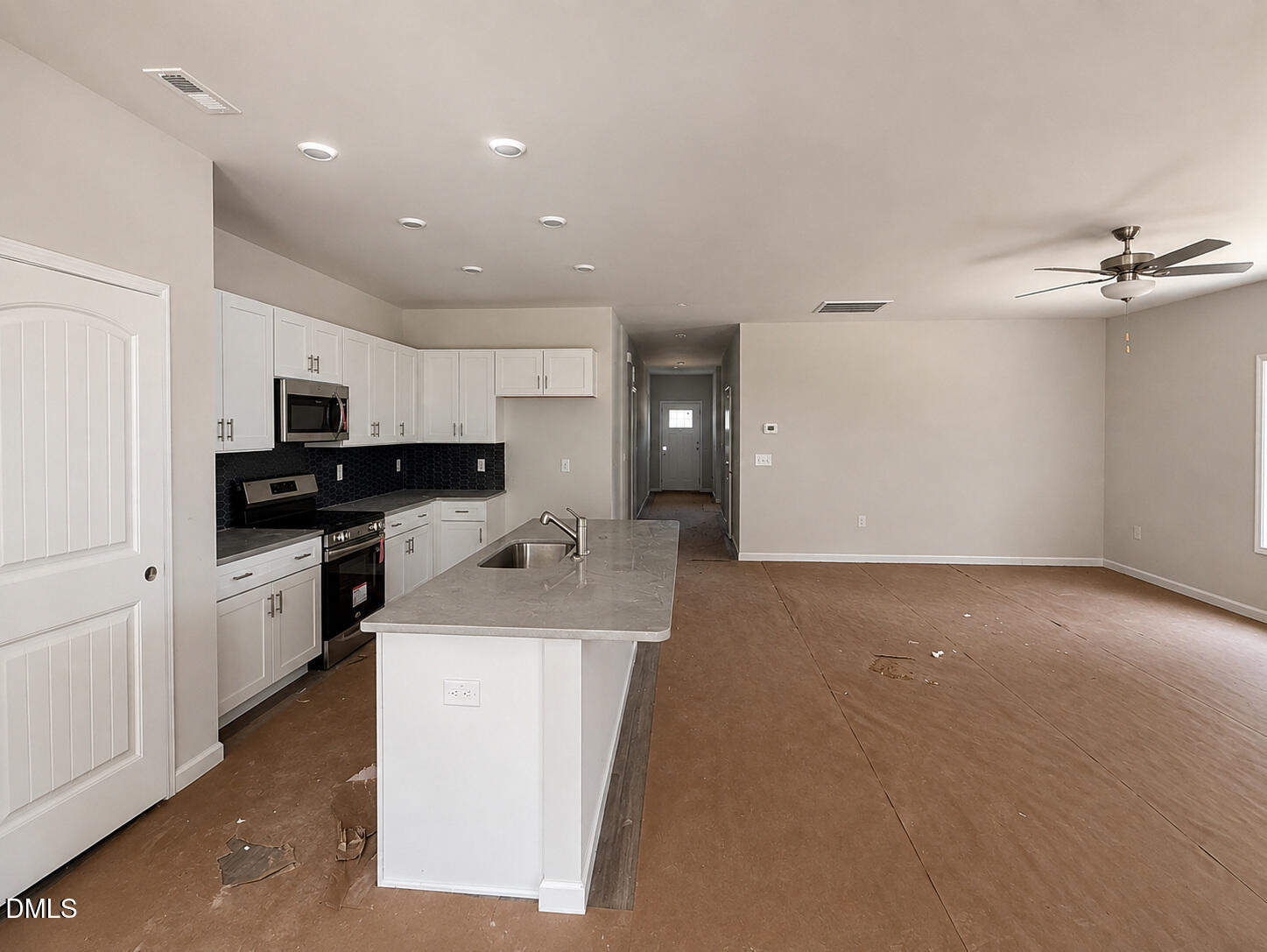 127 Crossvine Street (12) Property Photo 6