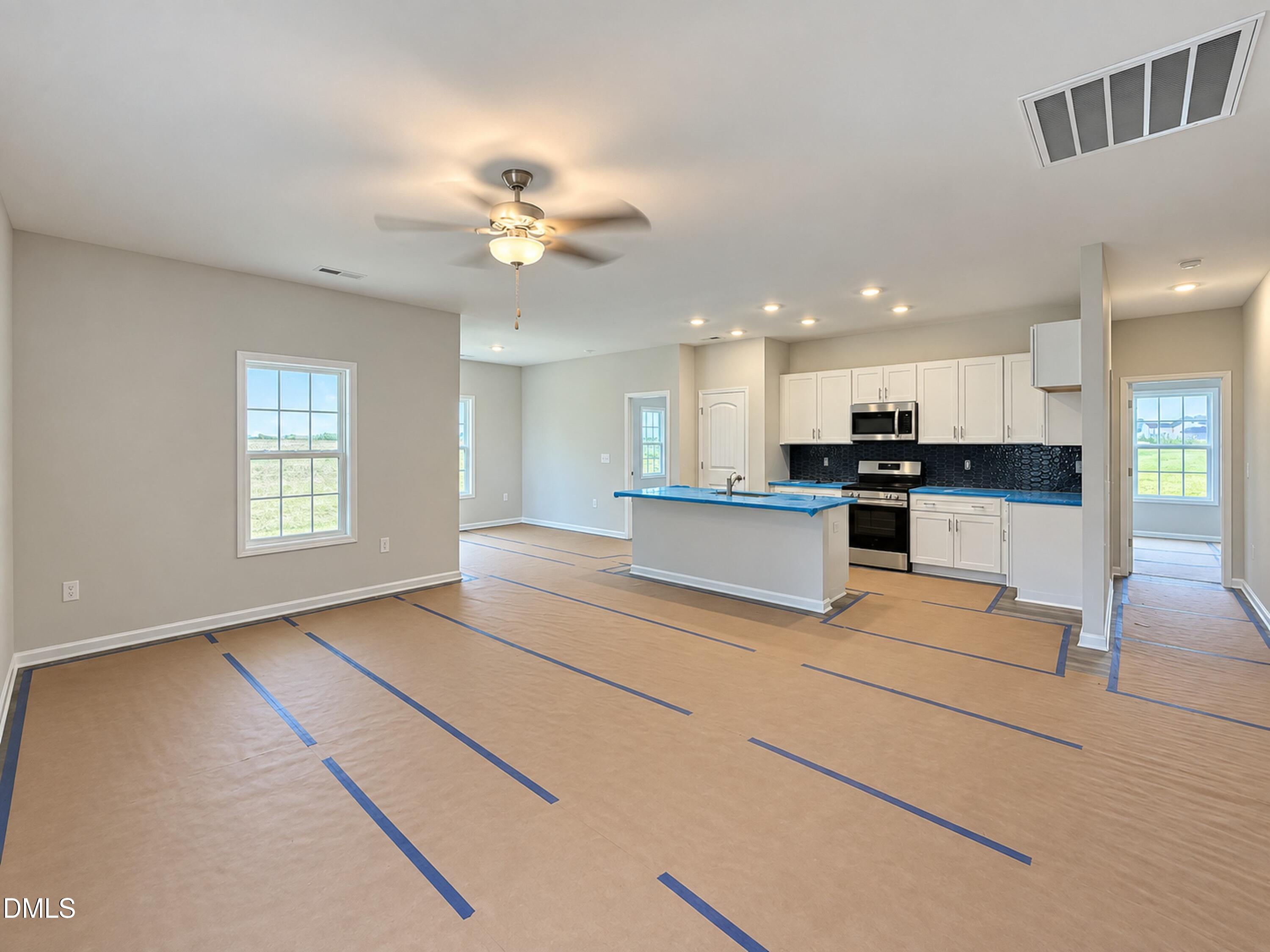 127 Crossvine Street (12) Property Photo 6