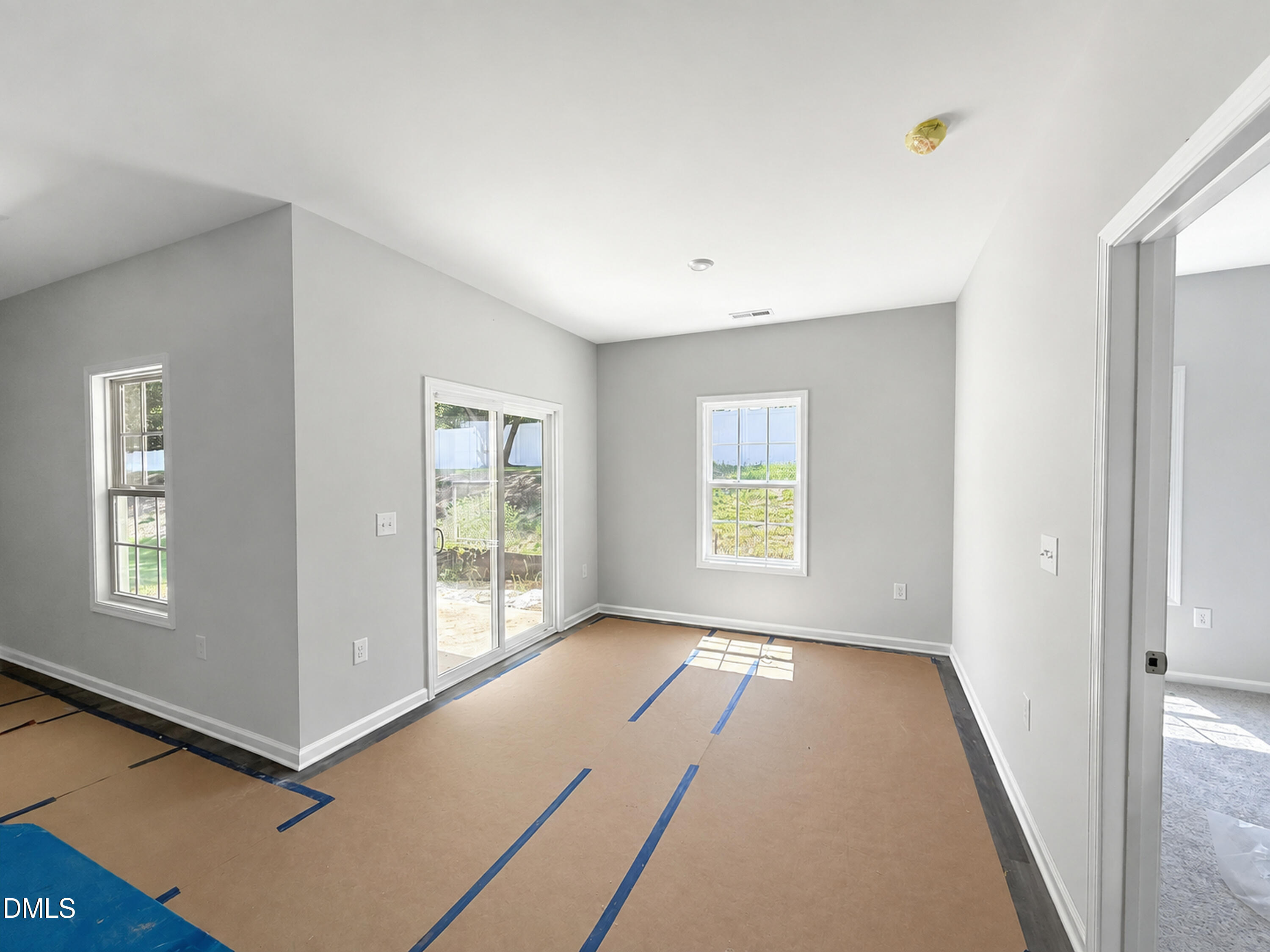 127 Crossvine Street (12) Property Photo 7