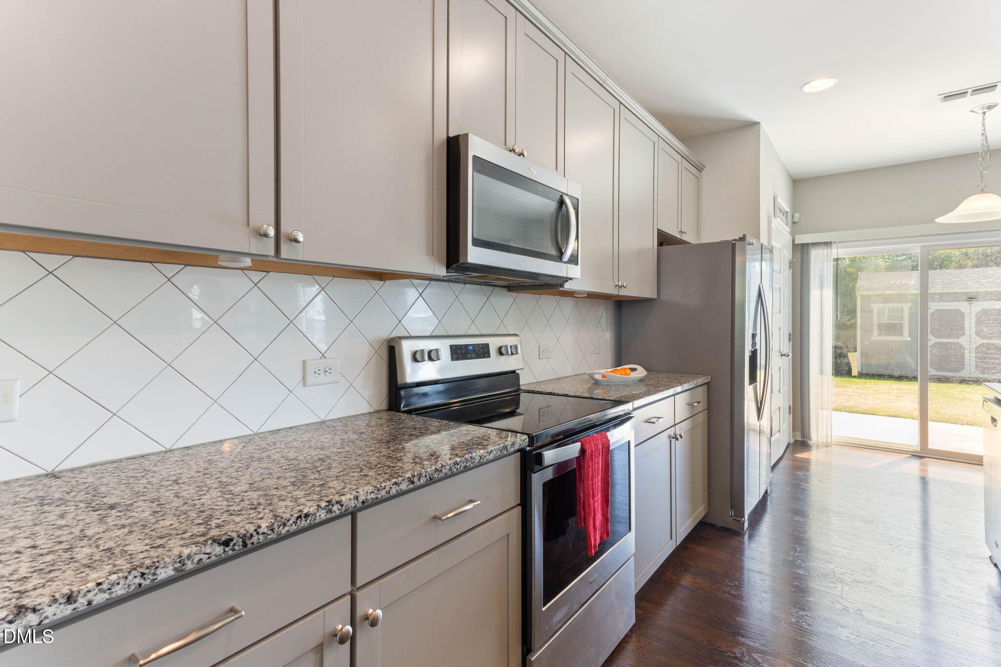 613 Golden Plum Lane Property Photo 13