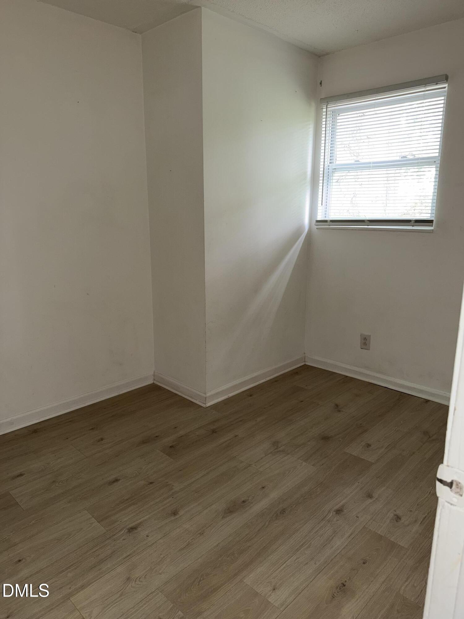 1107 Worth Street Property Photo 9
