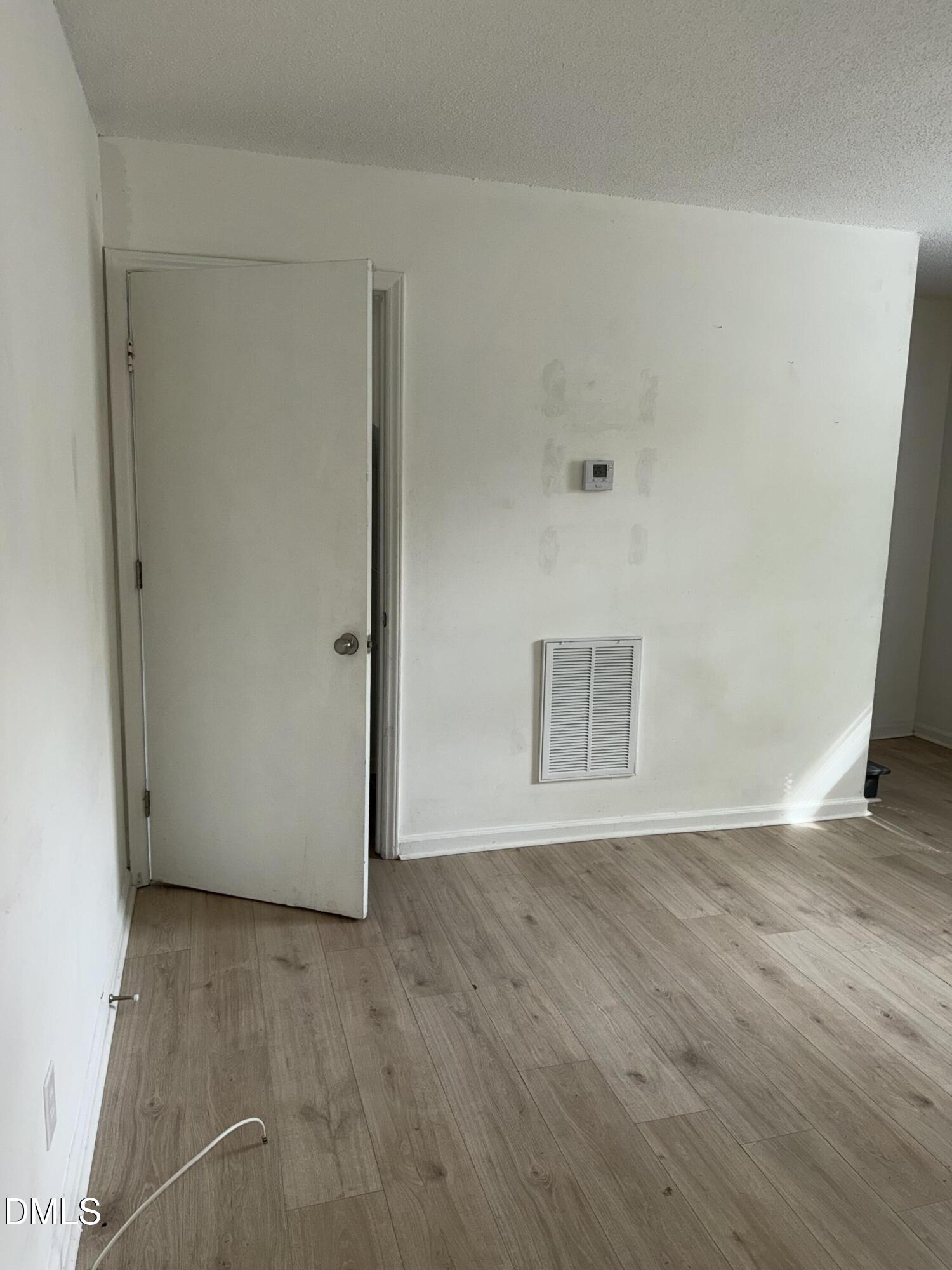 1107 Worth Street Property Photo 12