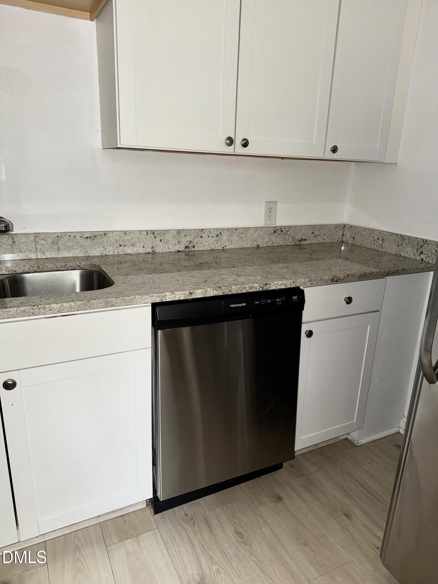 1107 Worth Street Property Photo 14