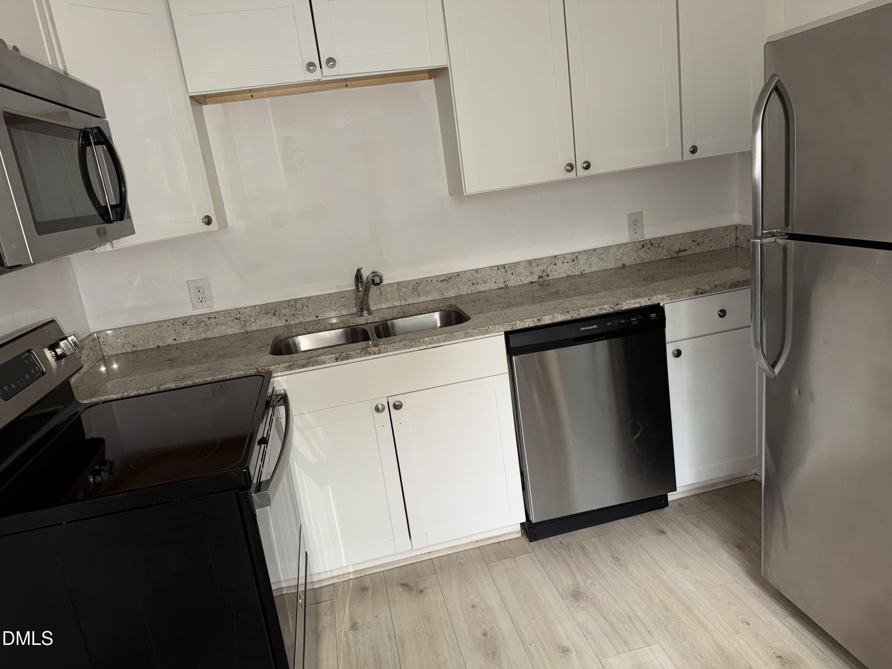 1107 Worth Street Property Photo 15