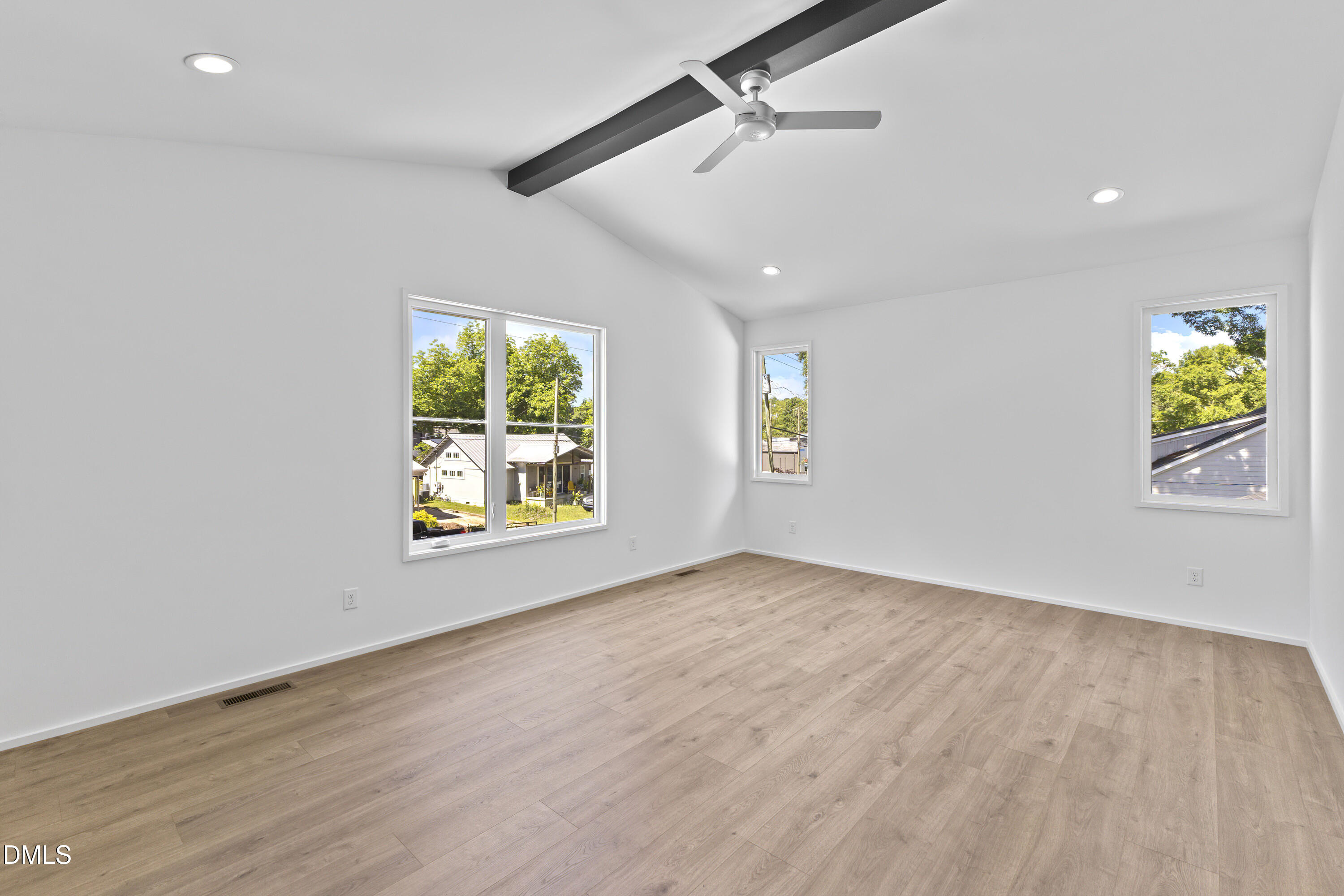 619 Glascock Street Property Photo 22