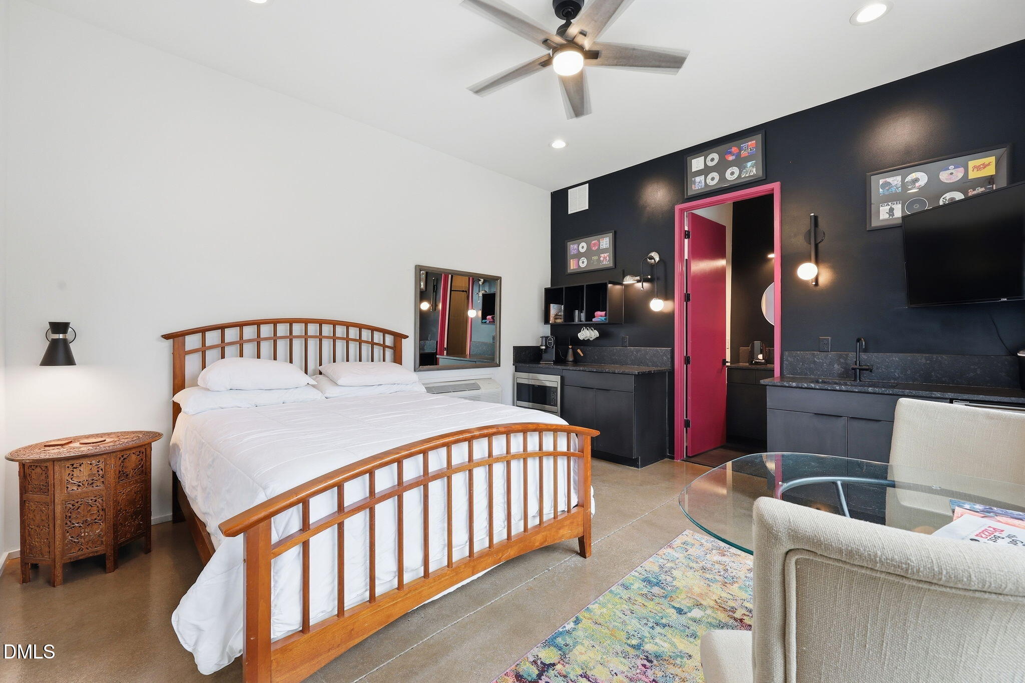 619 Glascock Street Property Photo 47