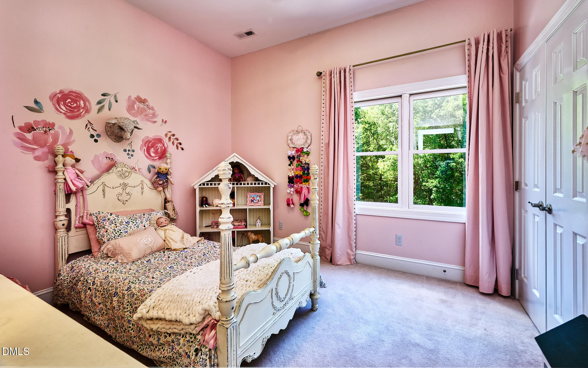 7433 Tynewind Drive Property Photo 19