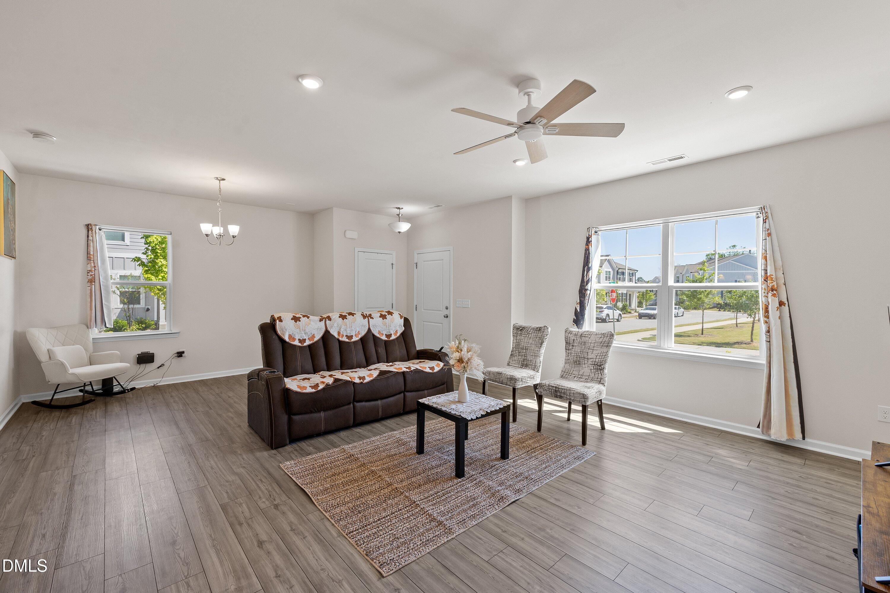 4809 Marousi Court Property Photo 3