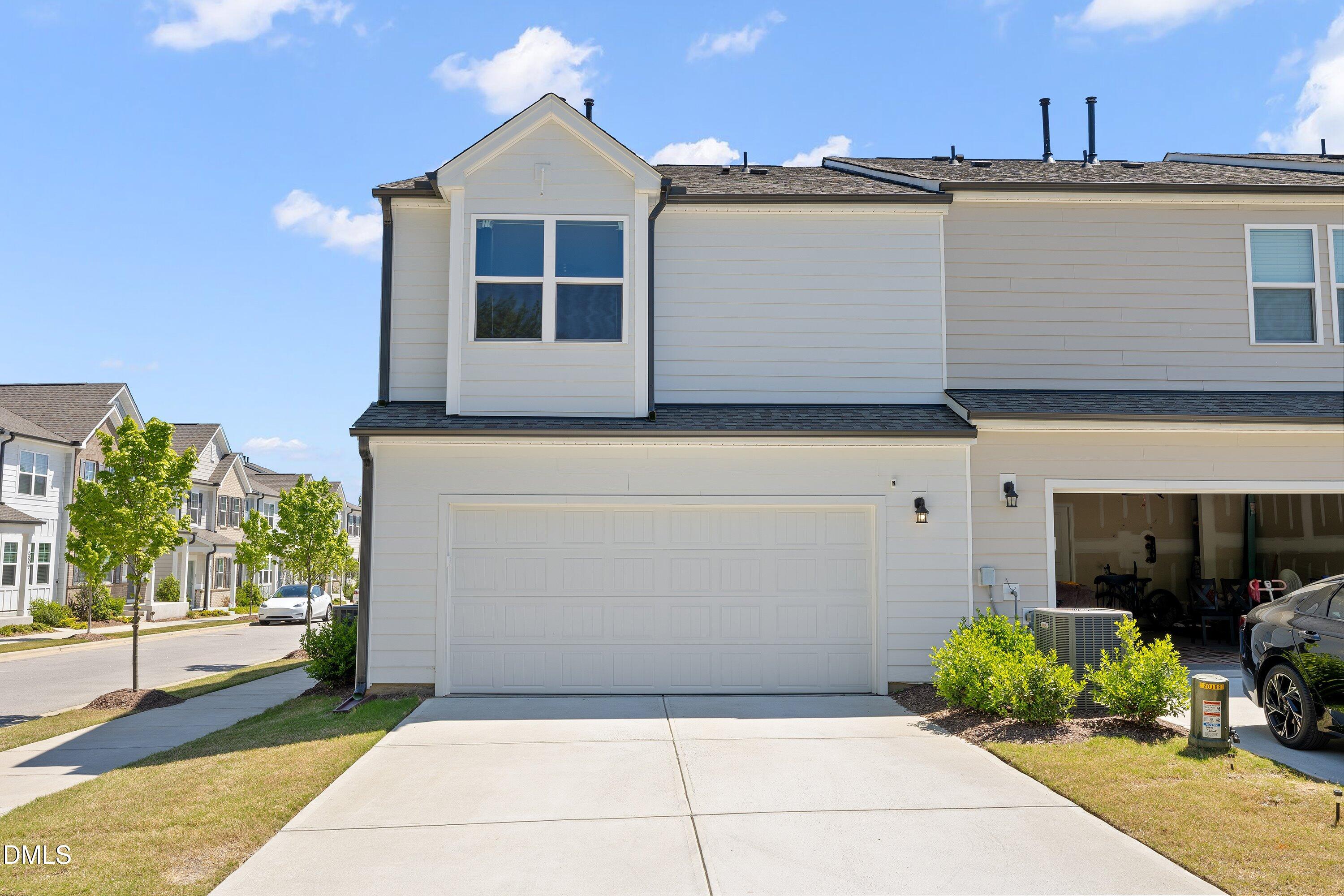 4809 Marousi Court Property Photo 6