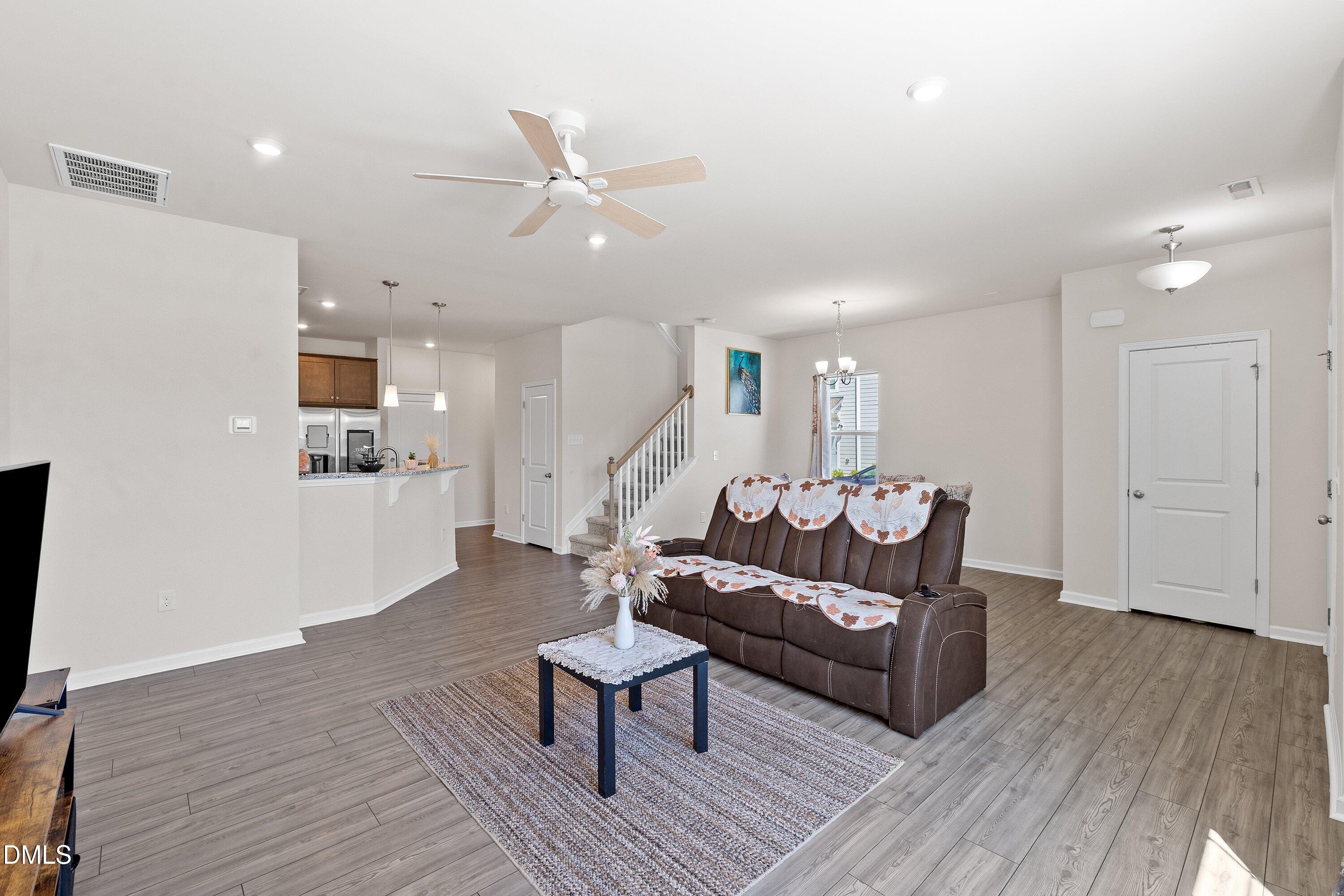 4809 Marousi Court Property Photo 49