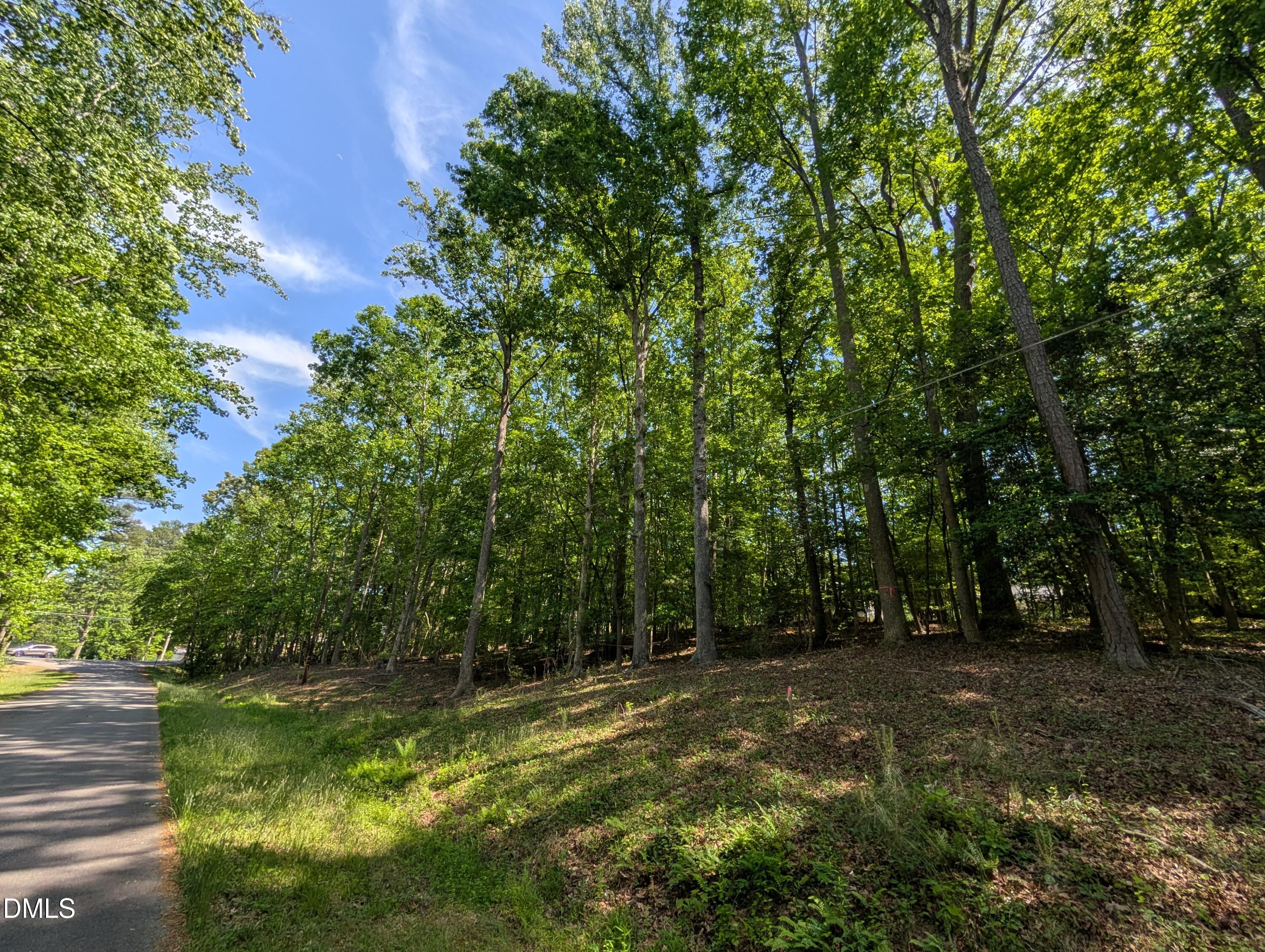 132 Cherokee Drive Property Photo 1