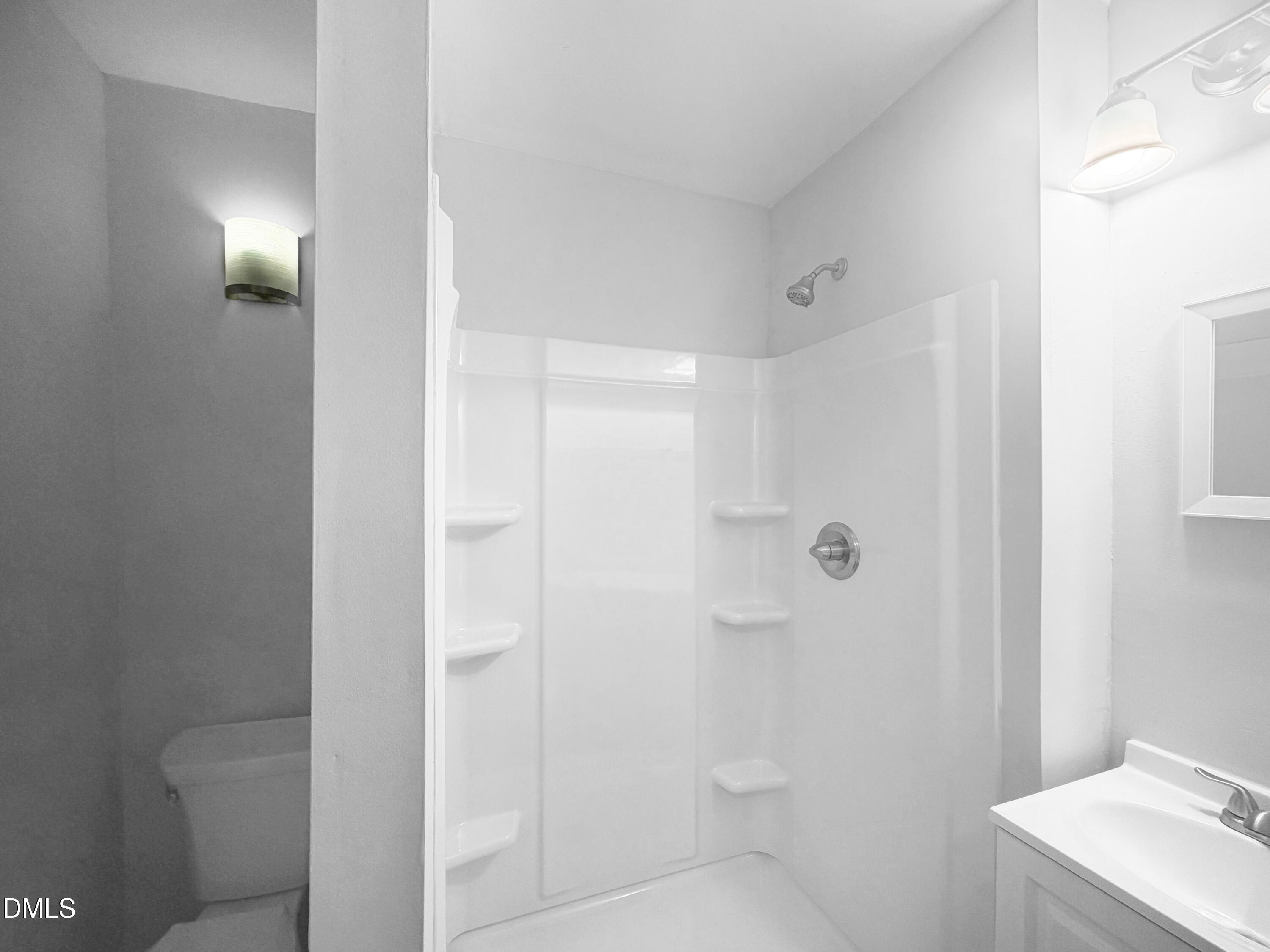 307 Wax Myrtle Court Property Photo 16