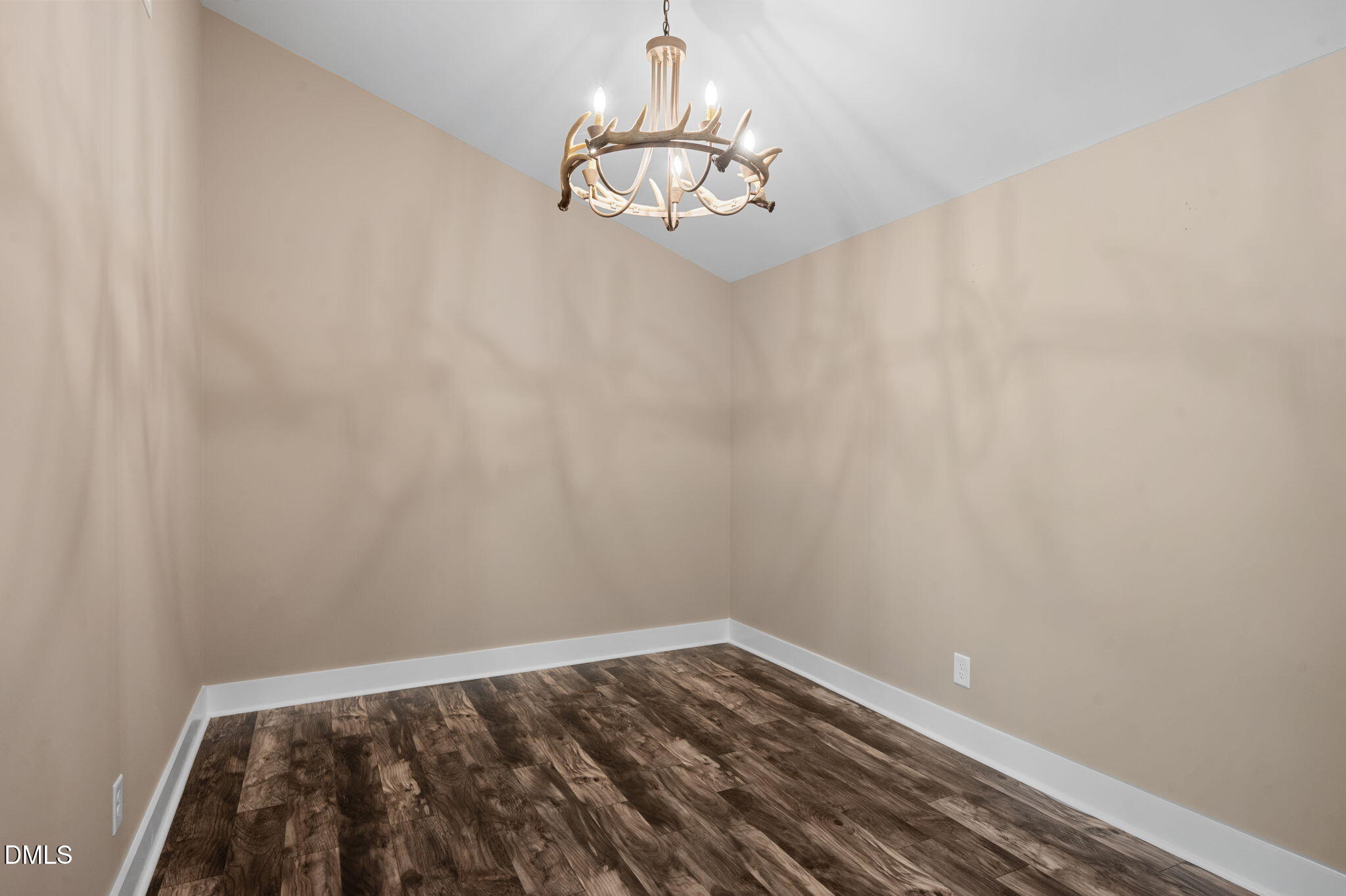 1051 Honeycutt Road Property Photo 15