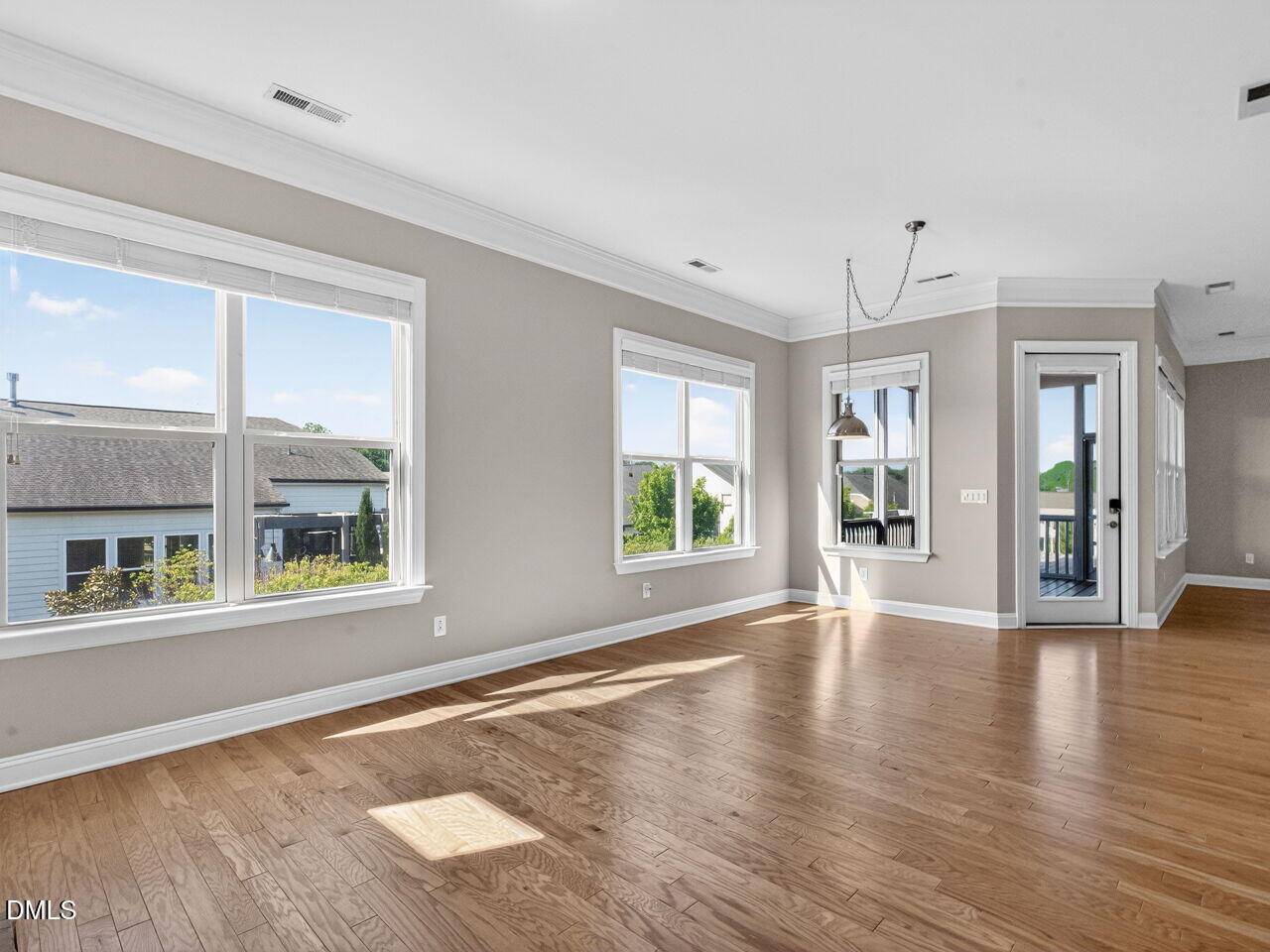 945 Mere Oak Drive Property Photo 16