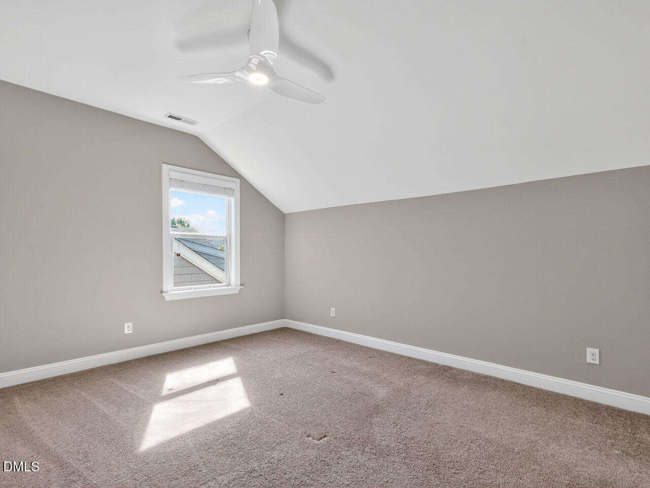 945 Mere Oak Drive Property Photo 28