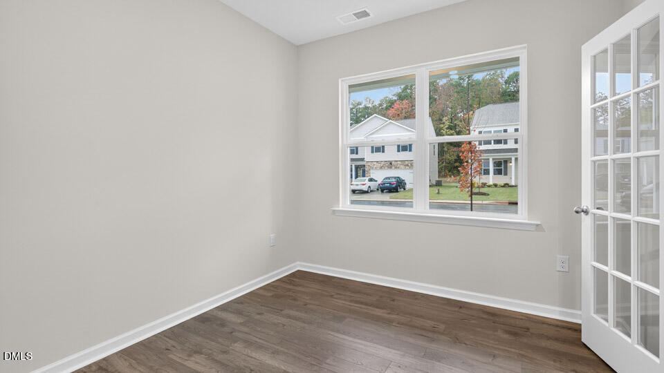 58 Green Laurel Drive Property Photo 4