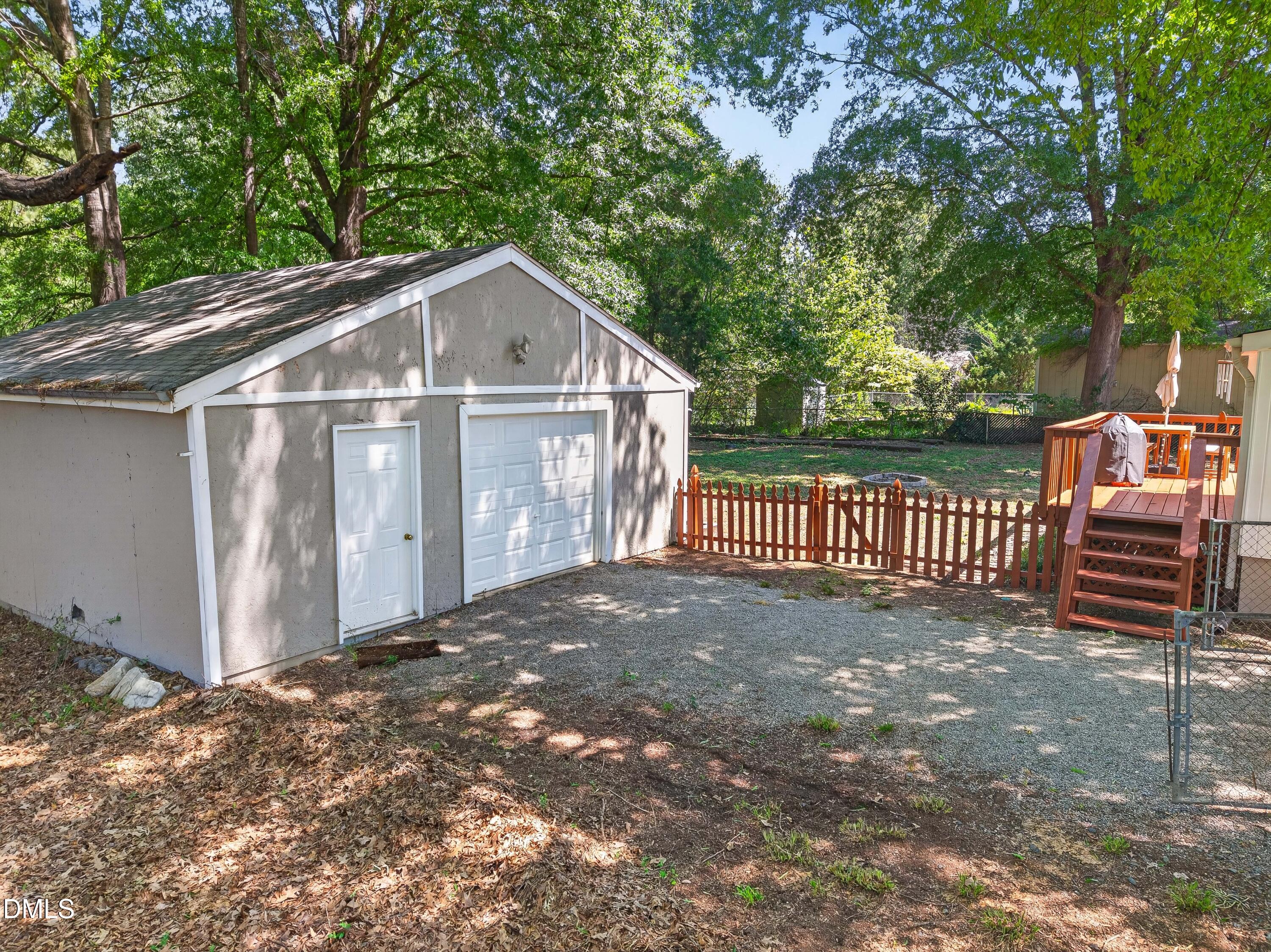 110 Temple Lane Property Photo 23