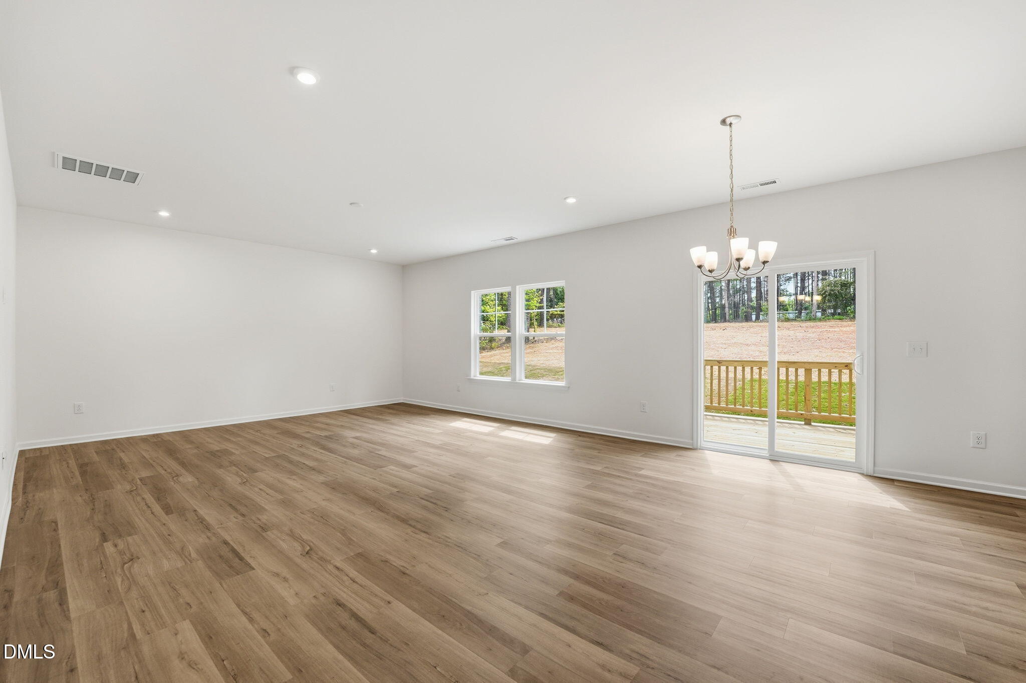 150 Cribbs Lane Property Photo 7