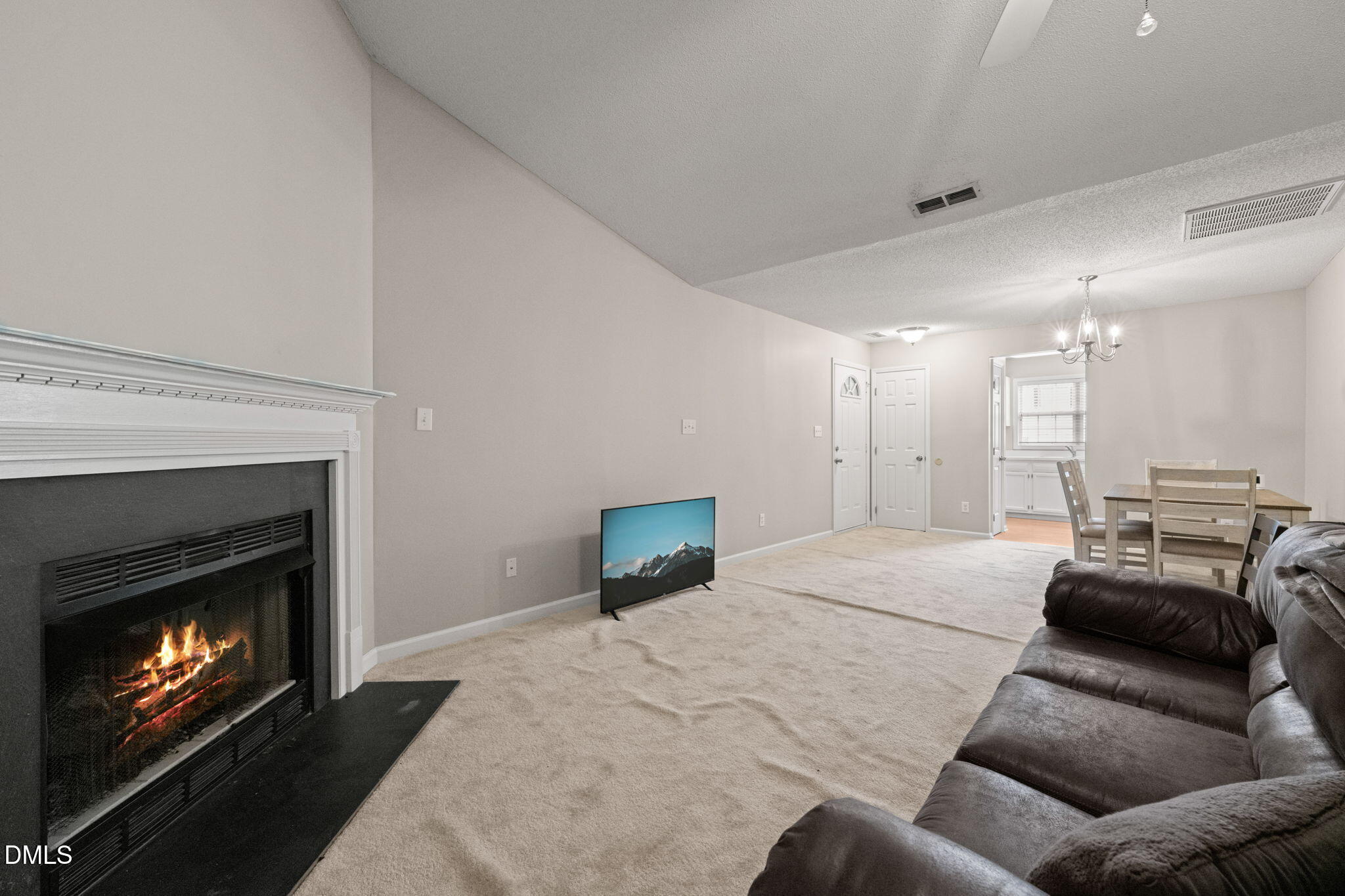 2201 Mountain Mist Court 301 Property Photo 9