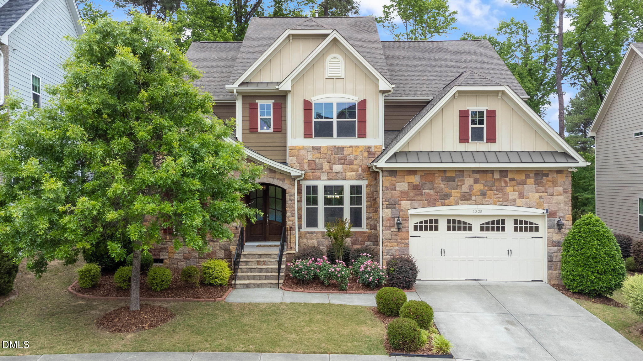 1325 Magnolia Bend Loop Property Photo 1