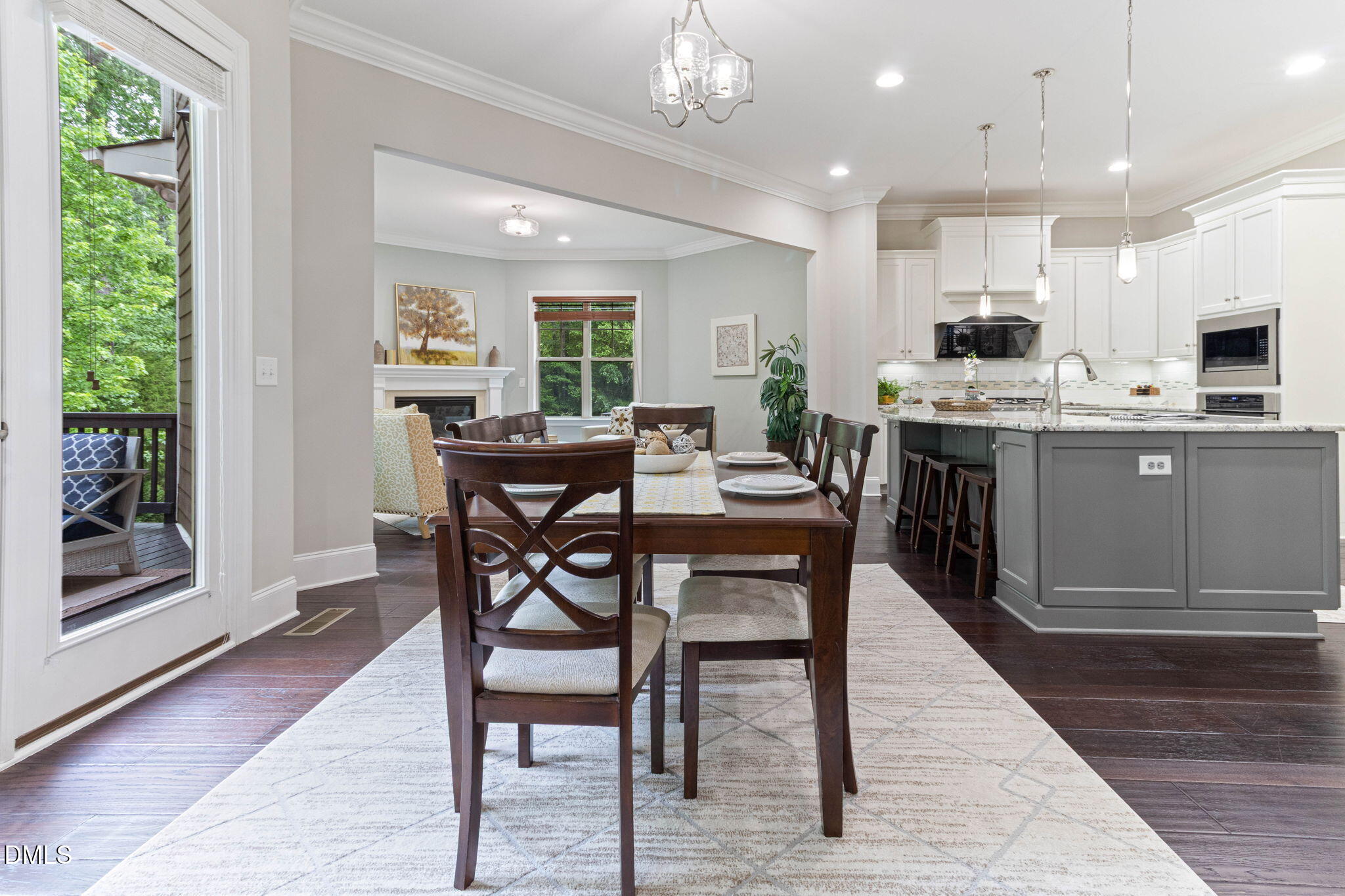 1325 Magnolia Bend Loop Property Photo 14