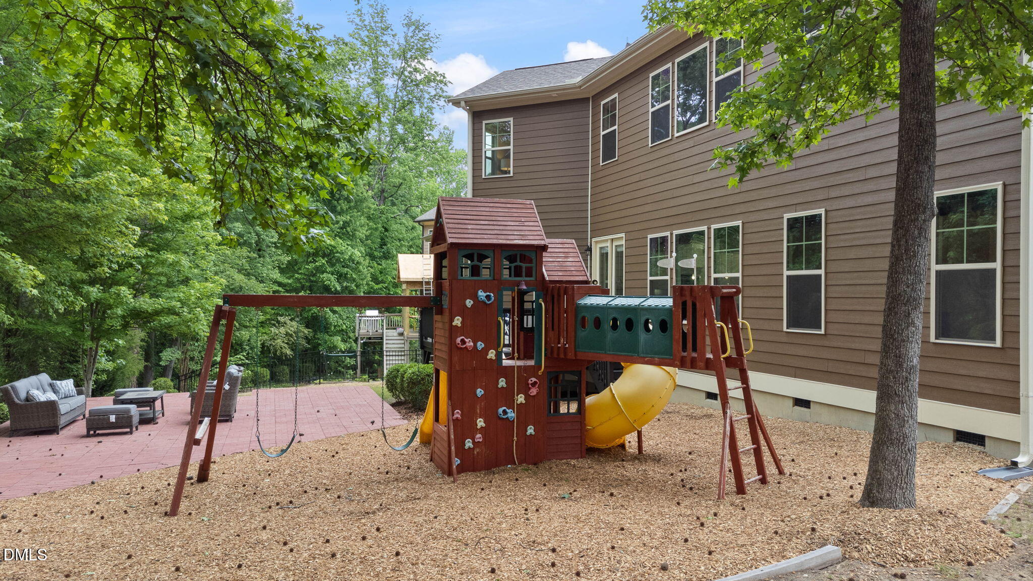 1325 Magnolia Bend Loop Property Photo 68