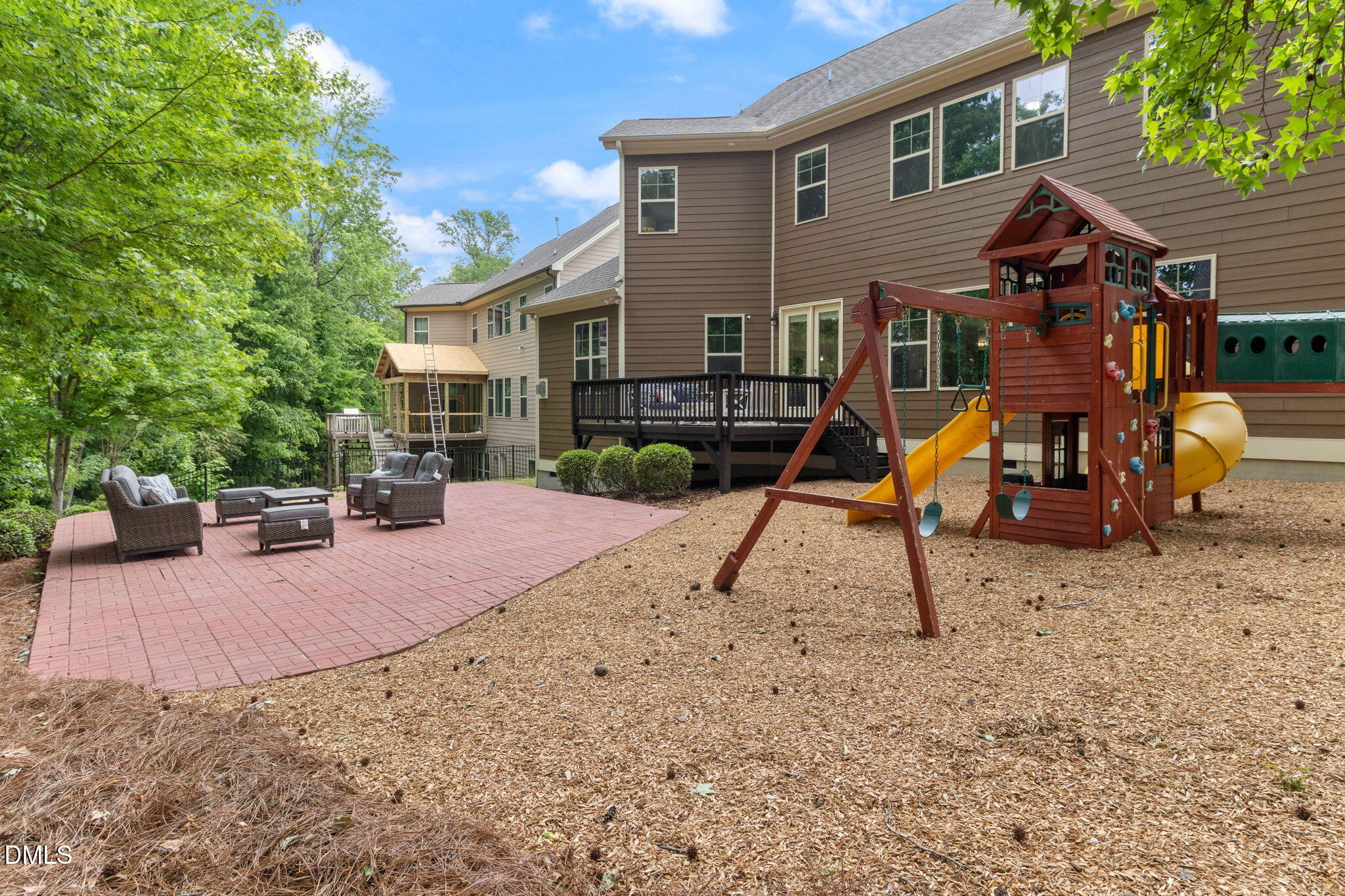 1325 Magnolia Bend Loop Property Photo 69