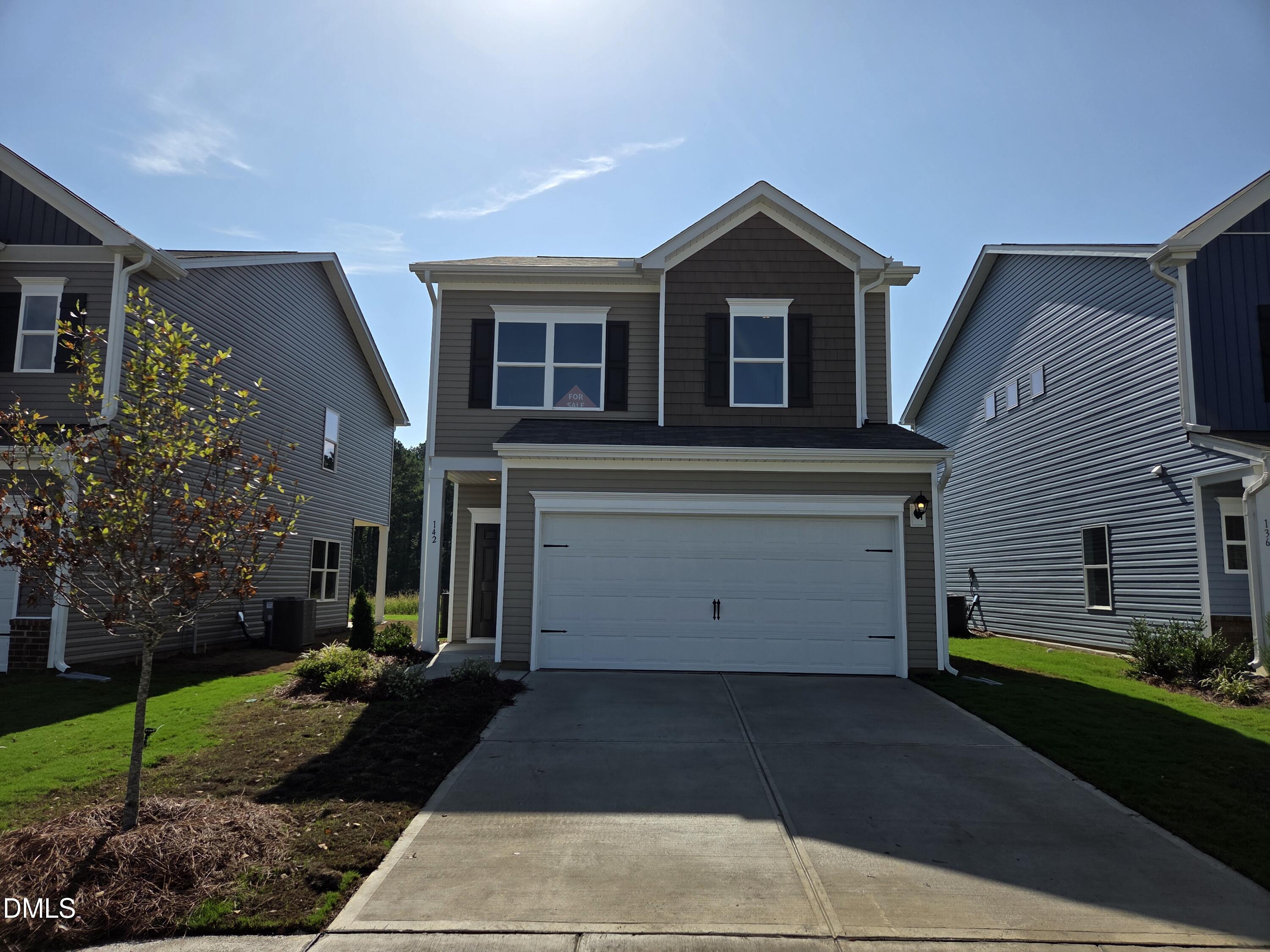 142 Oyster Tabby Drive Property Photo 1