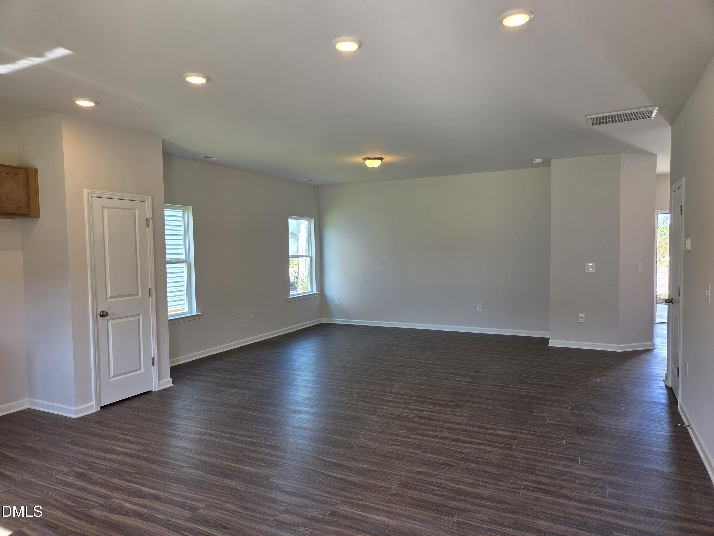 142 Oyster Tabby Drive Property Photo 6