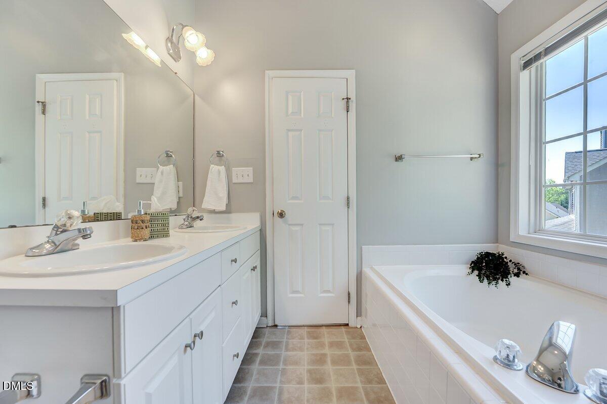 4804 Morecambe Way Property Photo 31