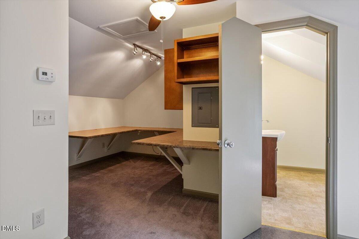4522 Hamptonshire Drive Property Photo 22