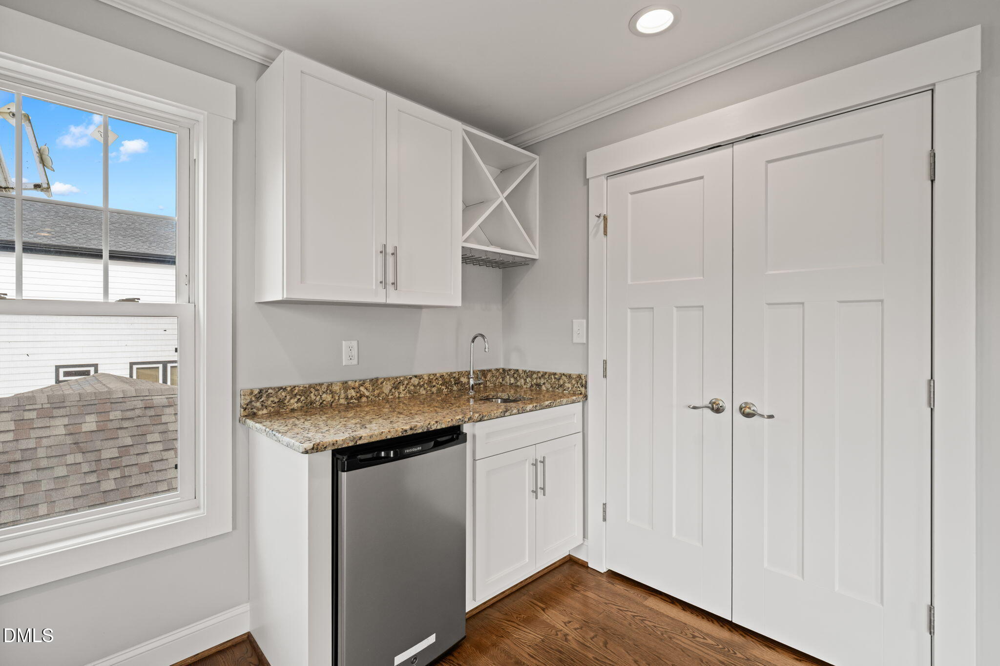 1505 E Jones Street Property Photo 43