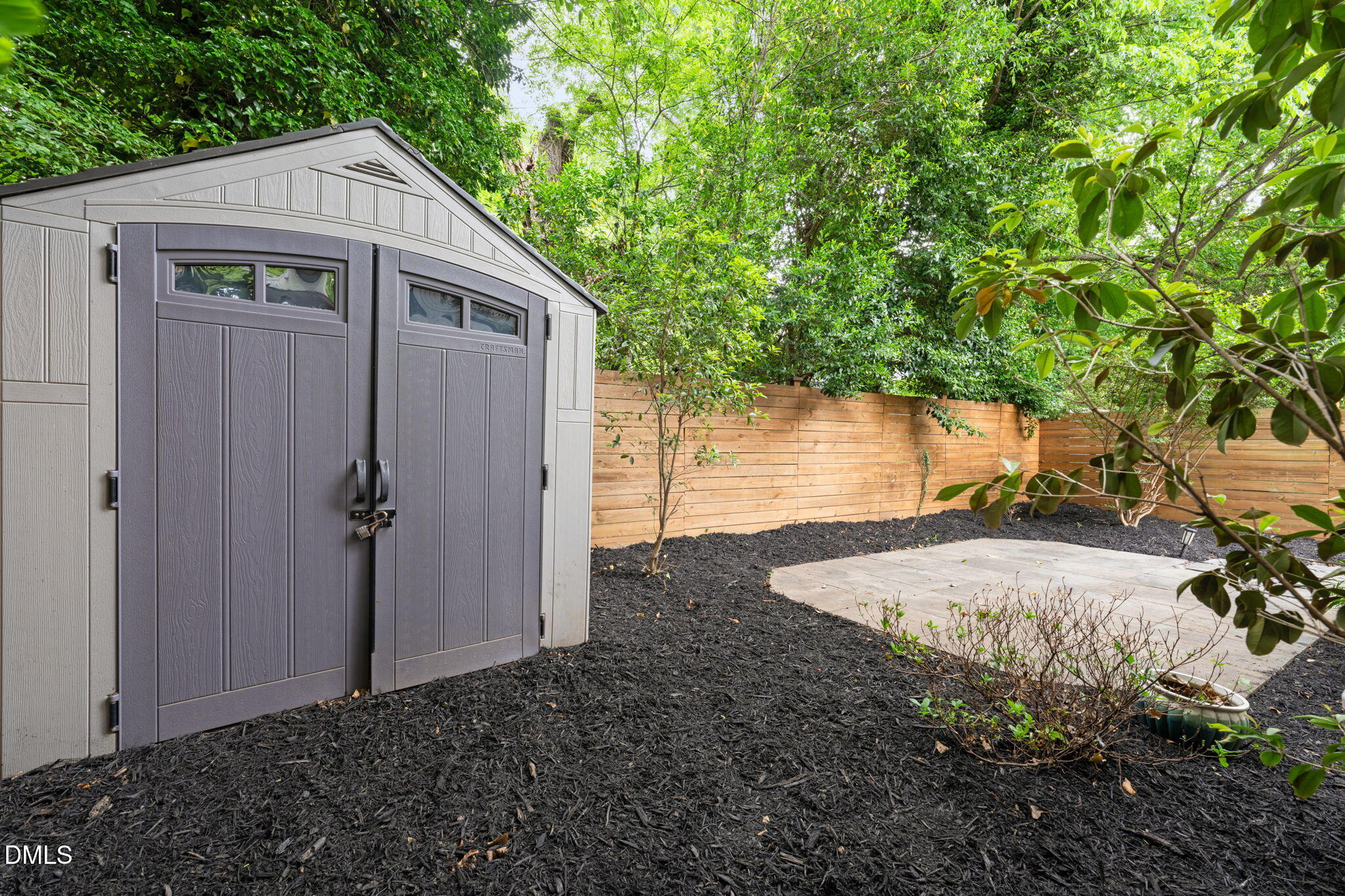 1505 E Jones Street Property Photo 51