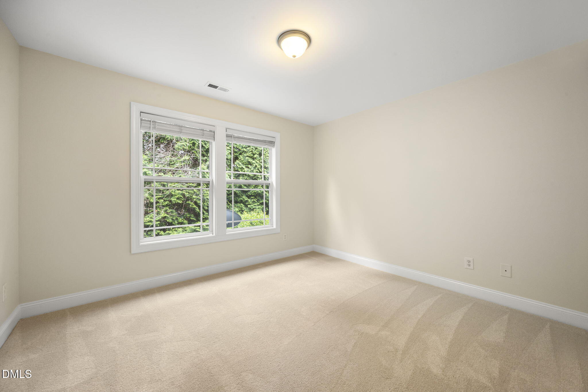 716 Ennis Creek Lane Property Photo 28