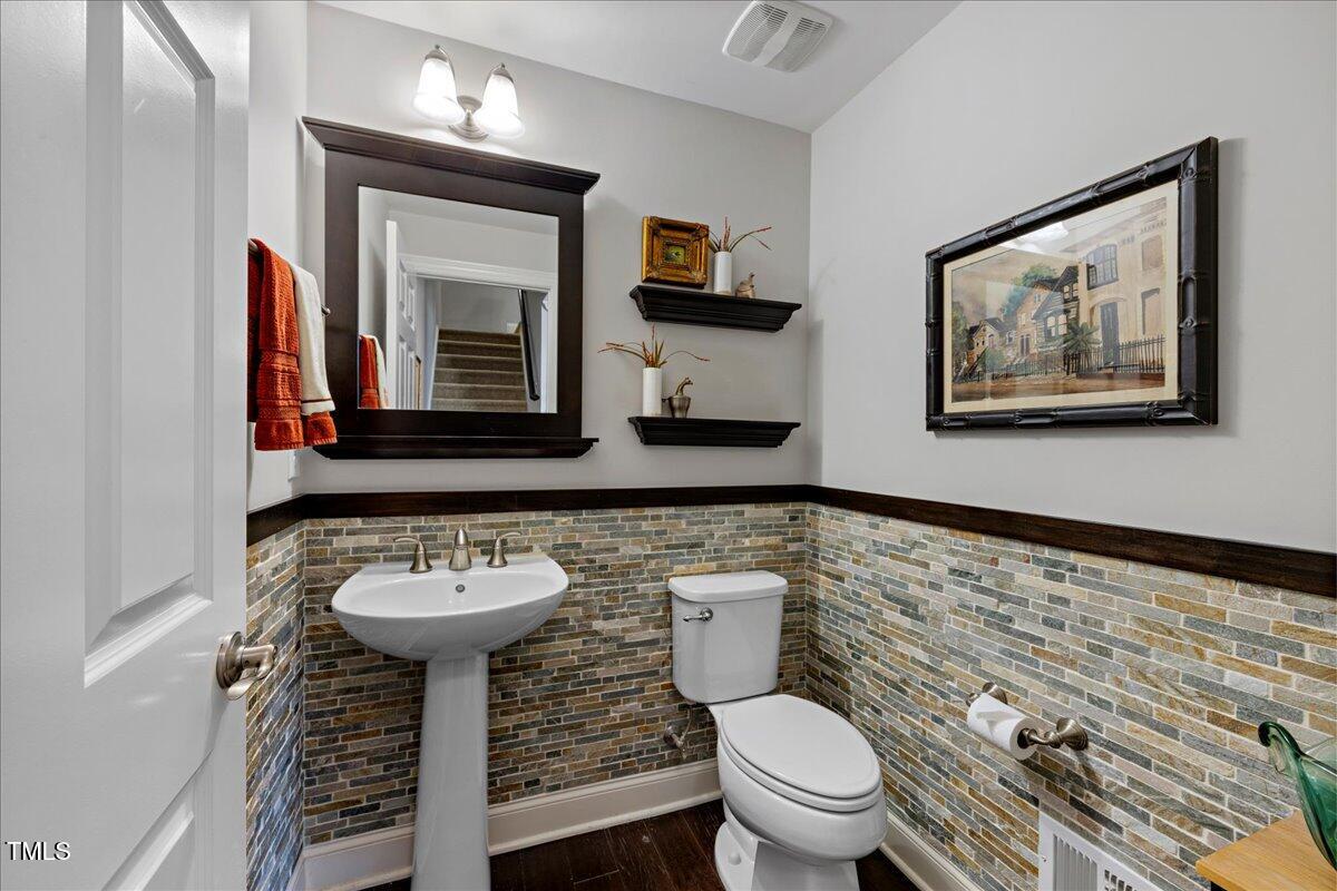10520 Sablewood Drive 103 Property Photo 14
