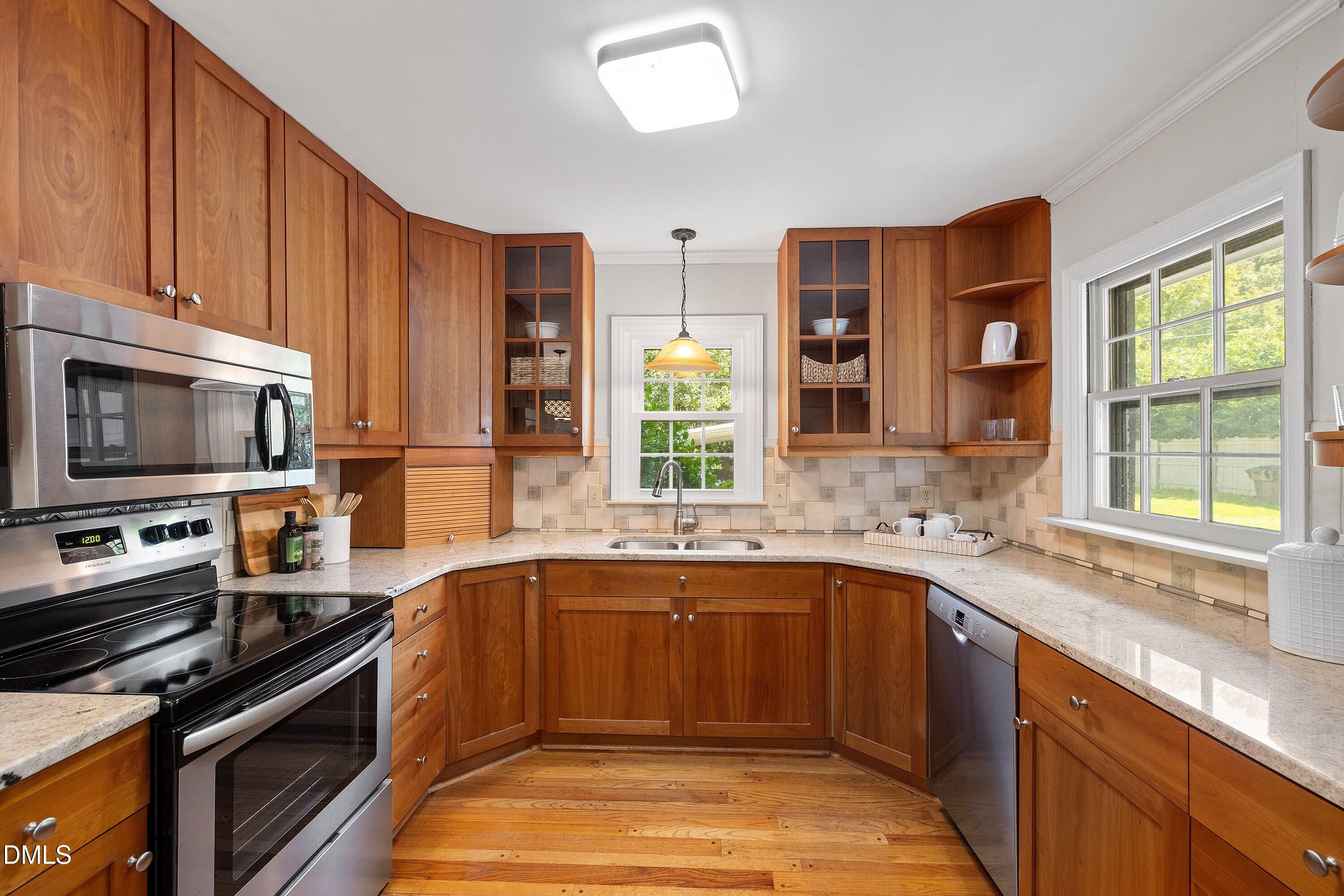 2802 Devon Road Property Photo 18