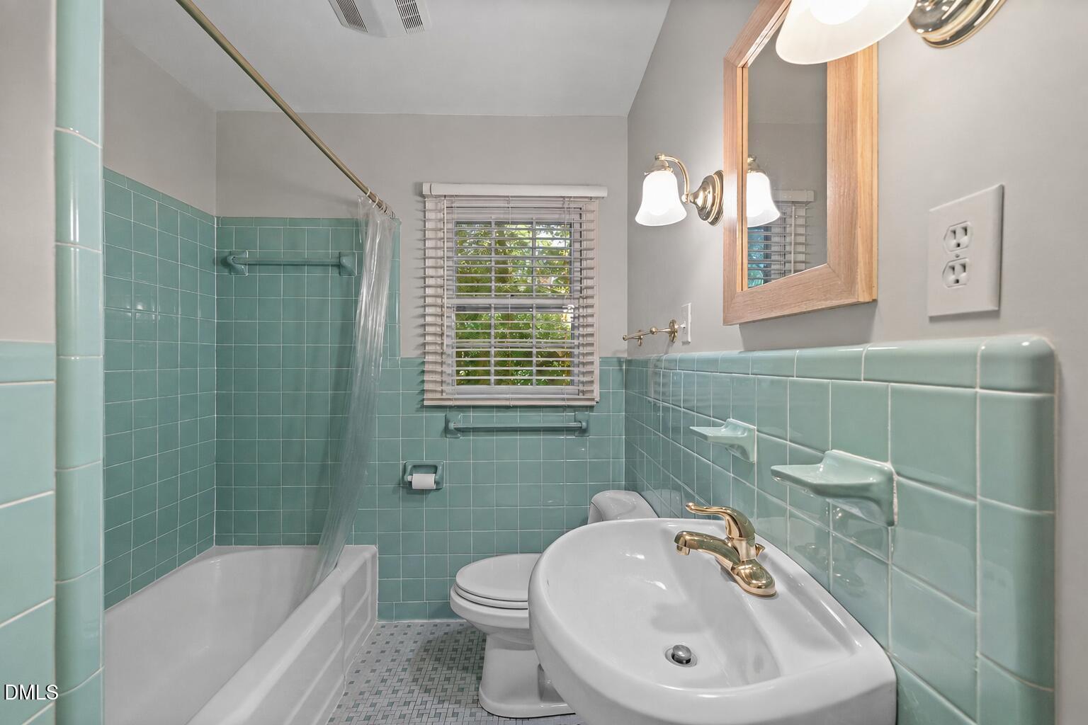 2802 Devon Road Property Photo 34