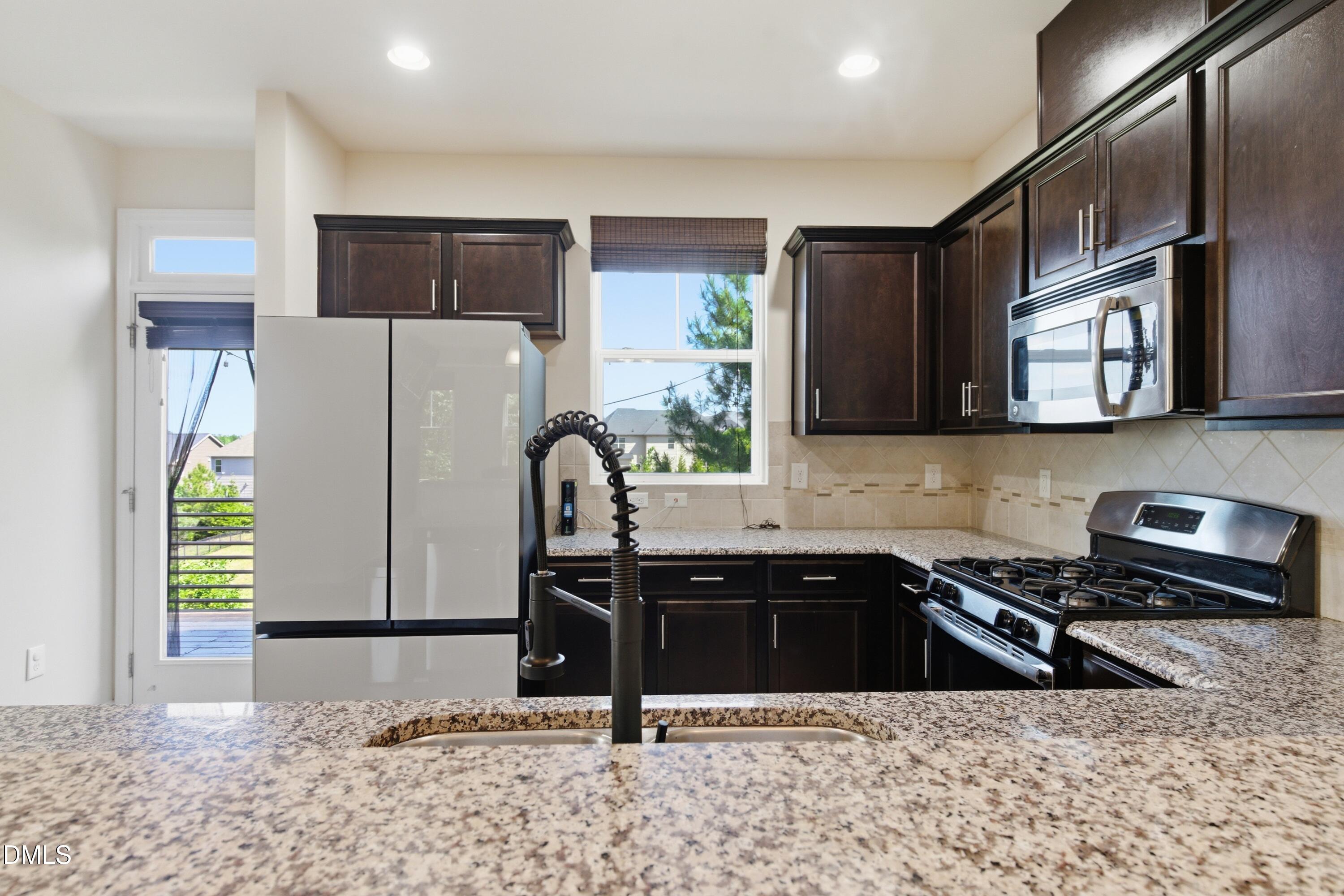 4116 Sykes Street Property Photo 9