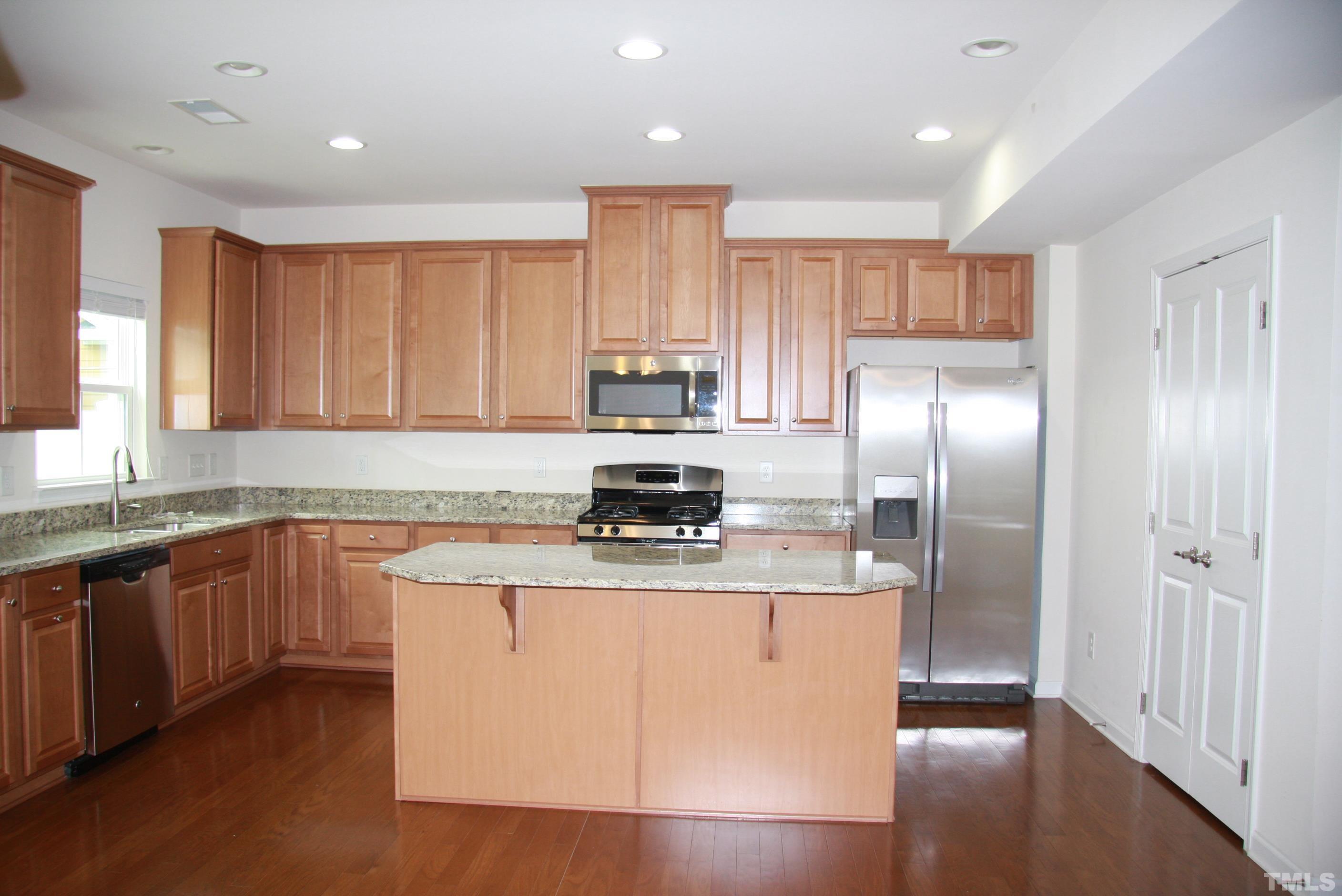 1013 Semora Lane Property Photo 6