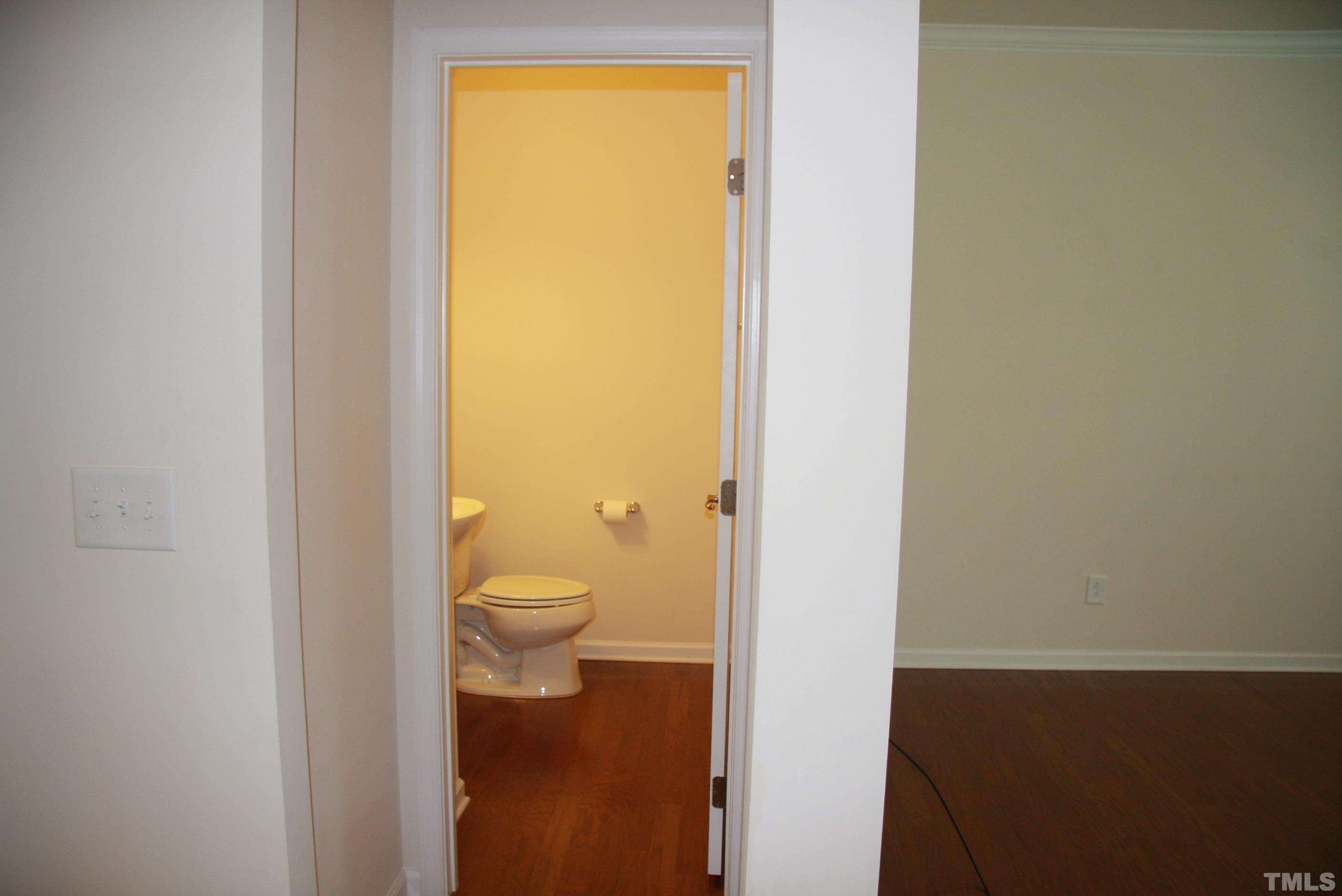 1013 Semora Lane Property Photo 11