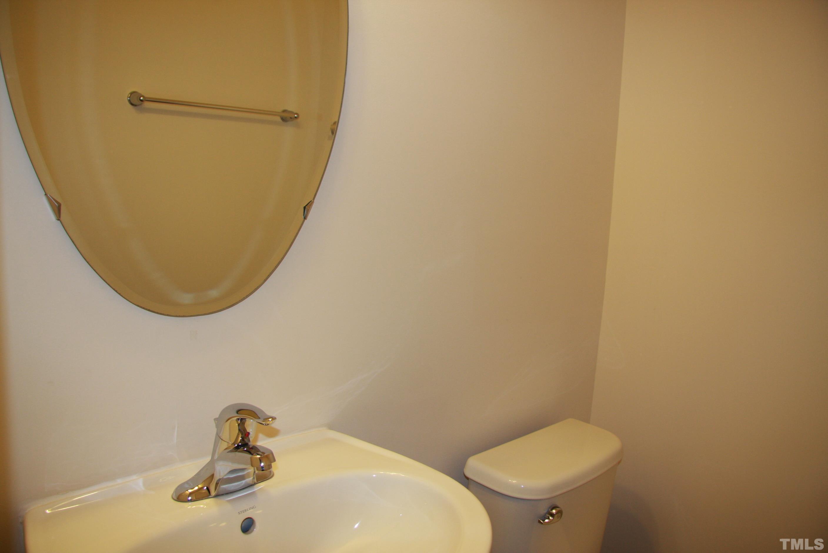 1013 Semora Lane Property Photo 12