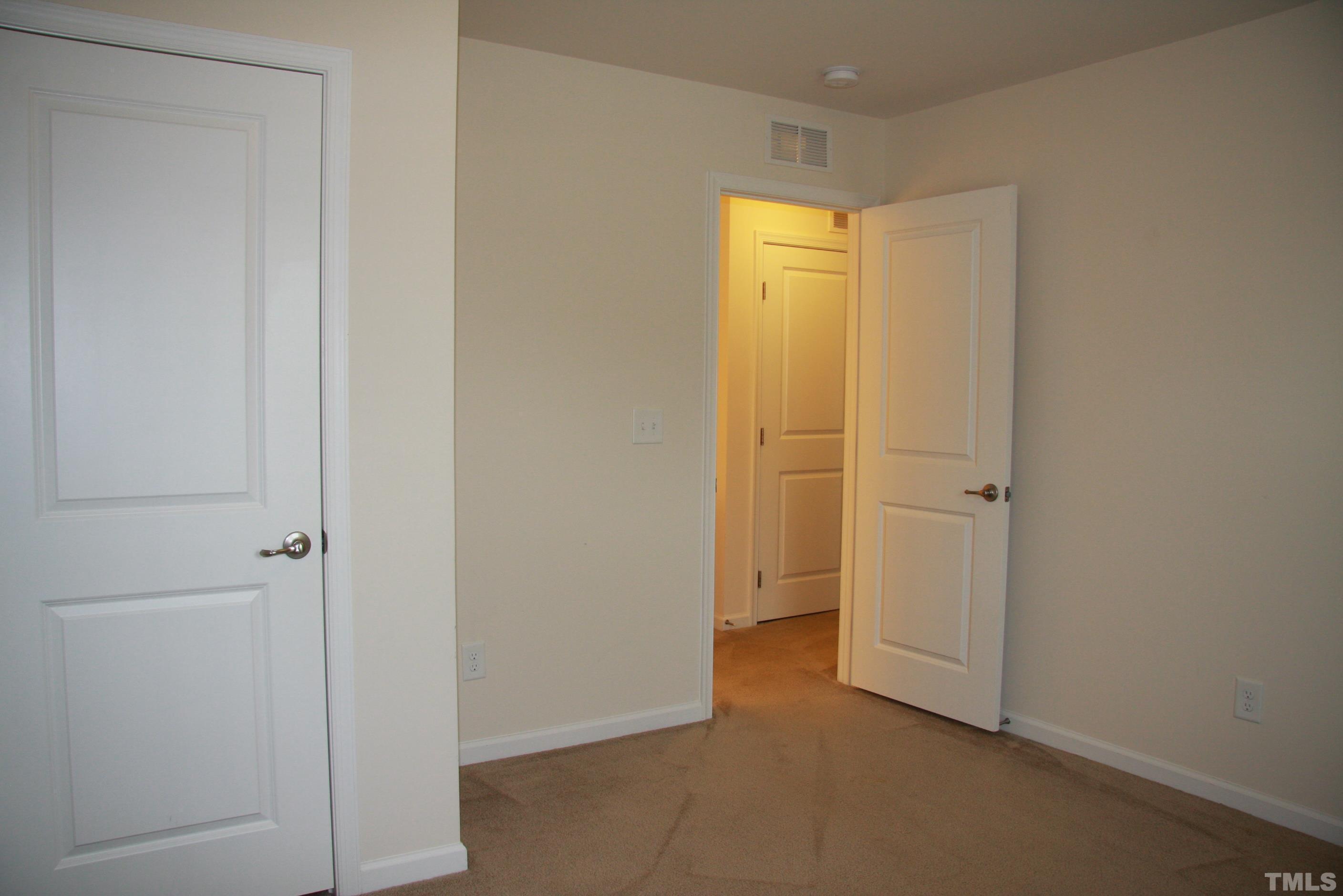 1013 Semora Lane Property Photo 22