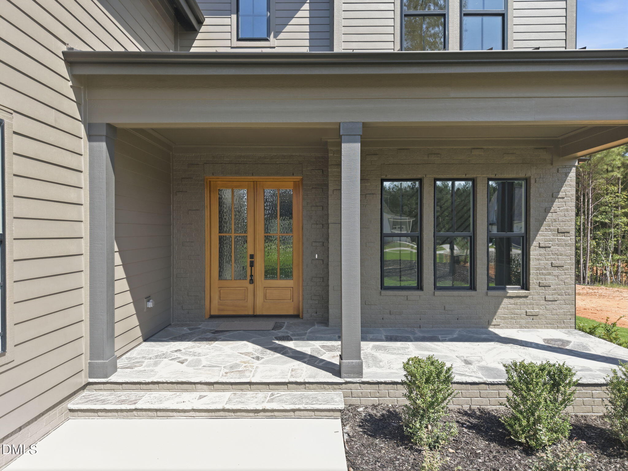 150 Cherry Bark Drive Property Photo 4