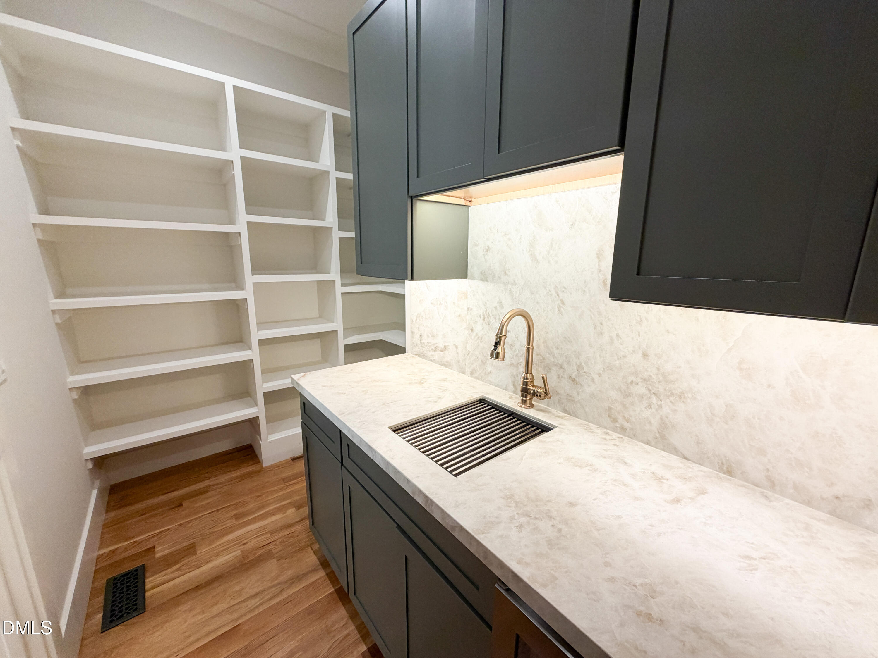 150 Cherry Bark Drive Property Photo 10