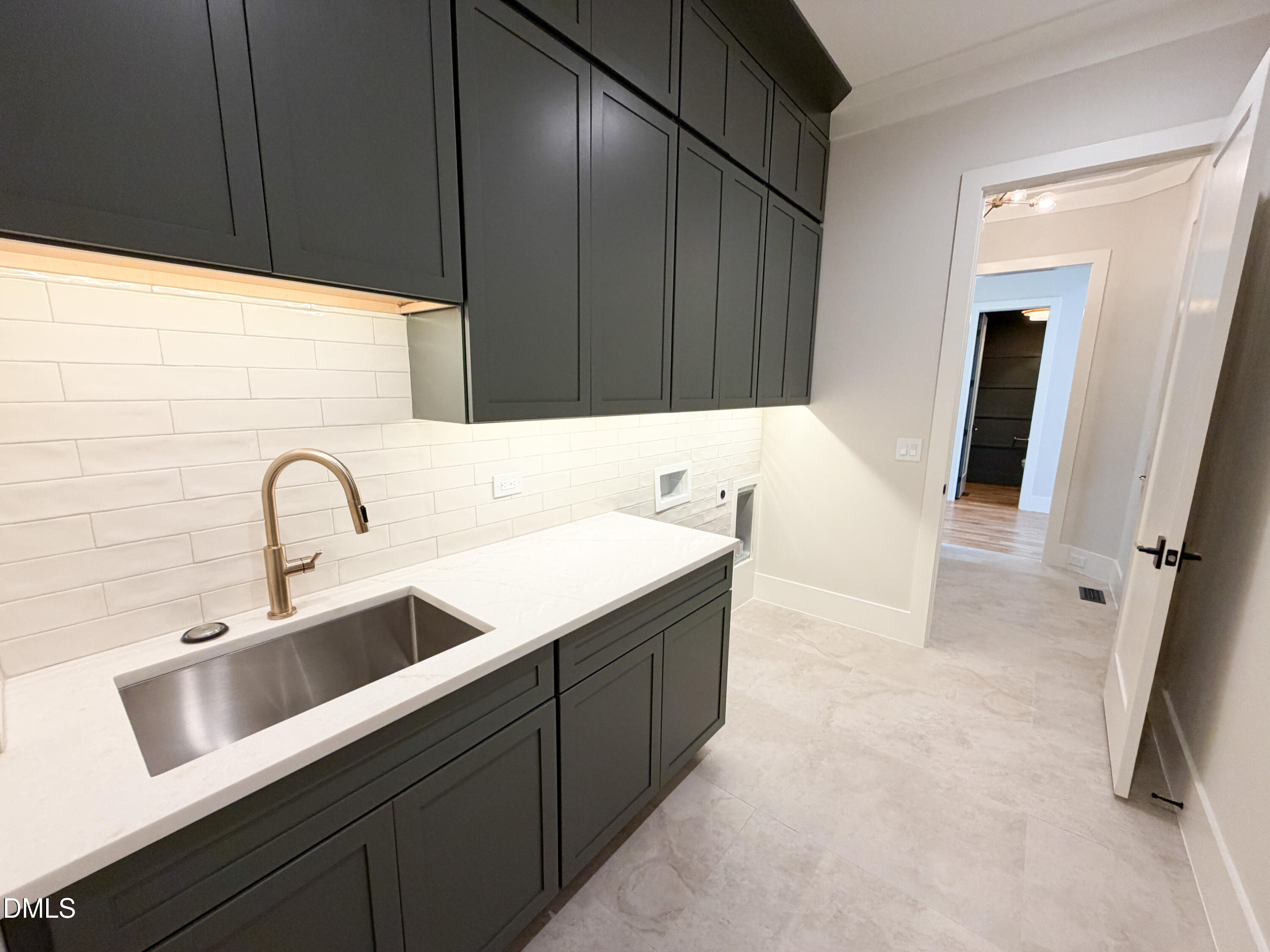 150 Cherry Bark Drive Property Photo 28